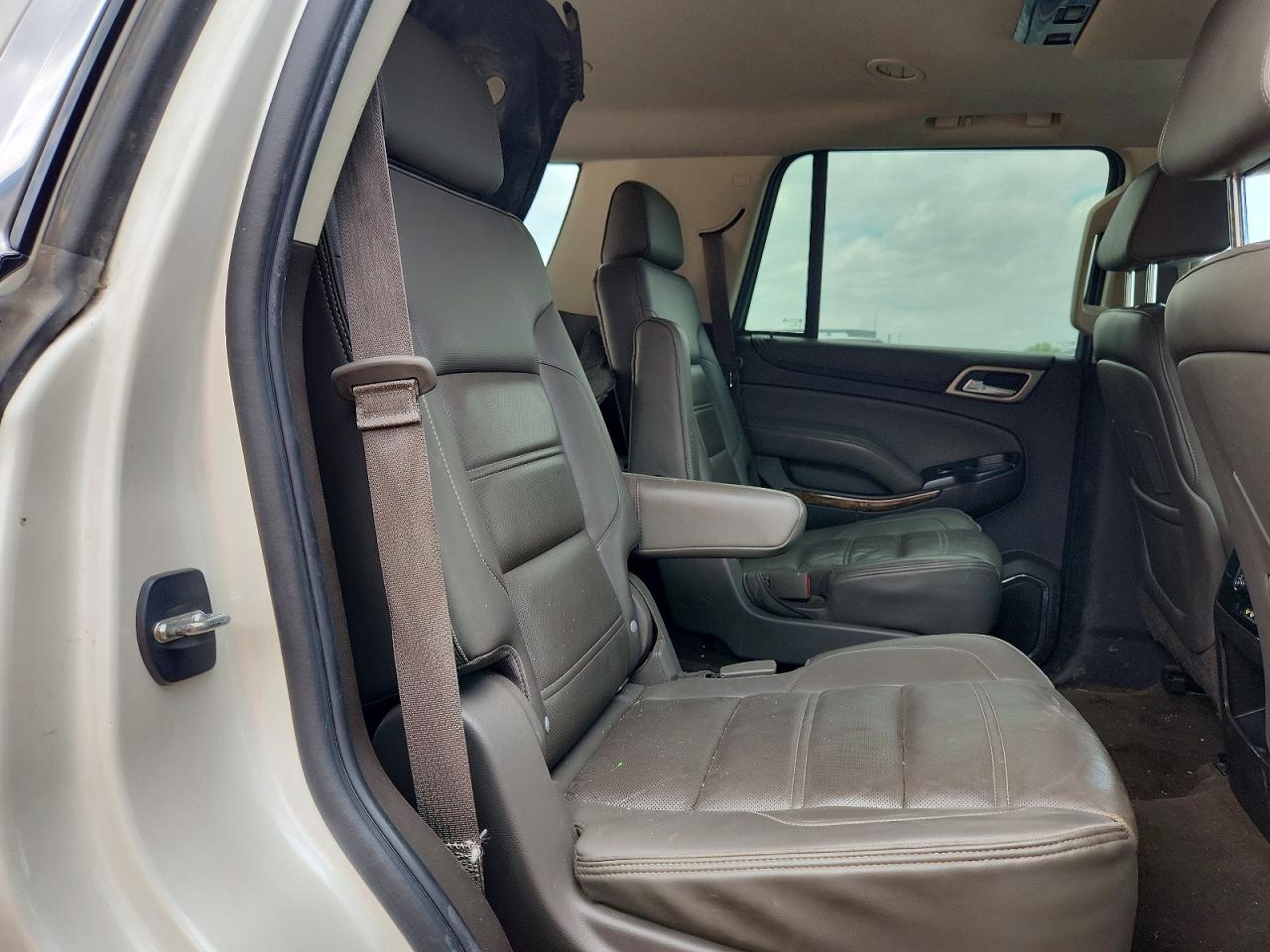2015 Gmc Yukon Denali Белый vin: 1GKS2CKJ0FR588758