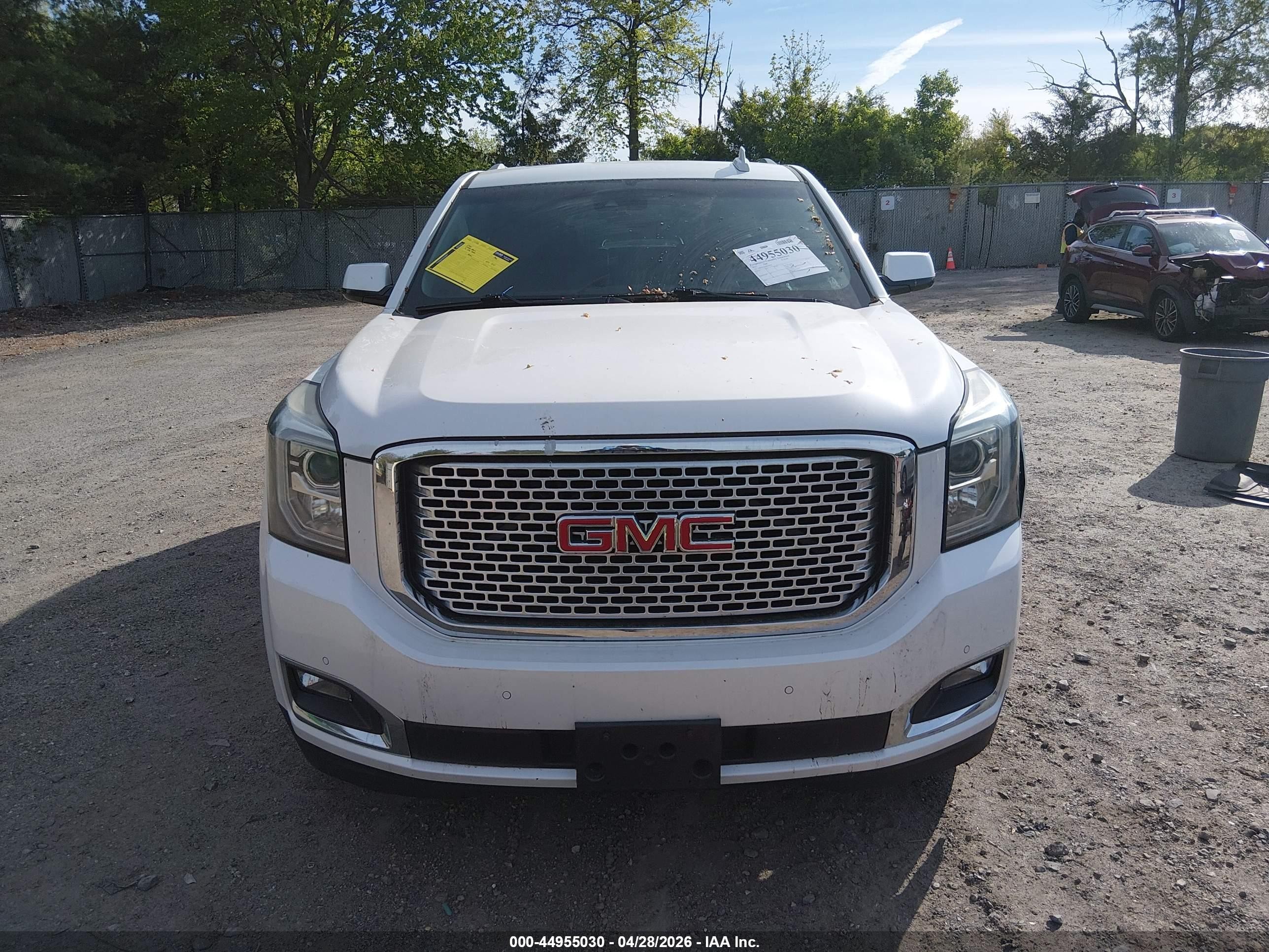 2016 Gmc Yukon Denali White vin: 1GKS2CKJ0GR398136