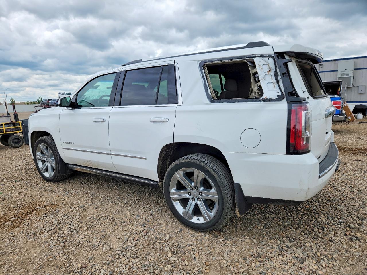 2019 Gmc Yukon Denali White vin: 1GKS2CKJ0KR397626
