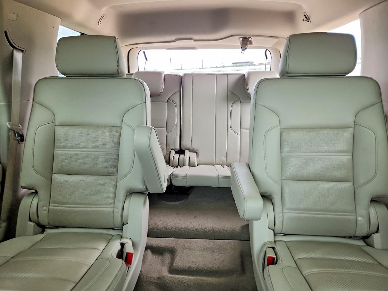 2019 Gmc Yukon Denali White vin: 1GKS2CKJ0KR397626
