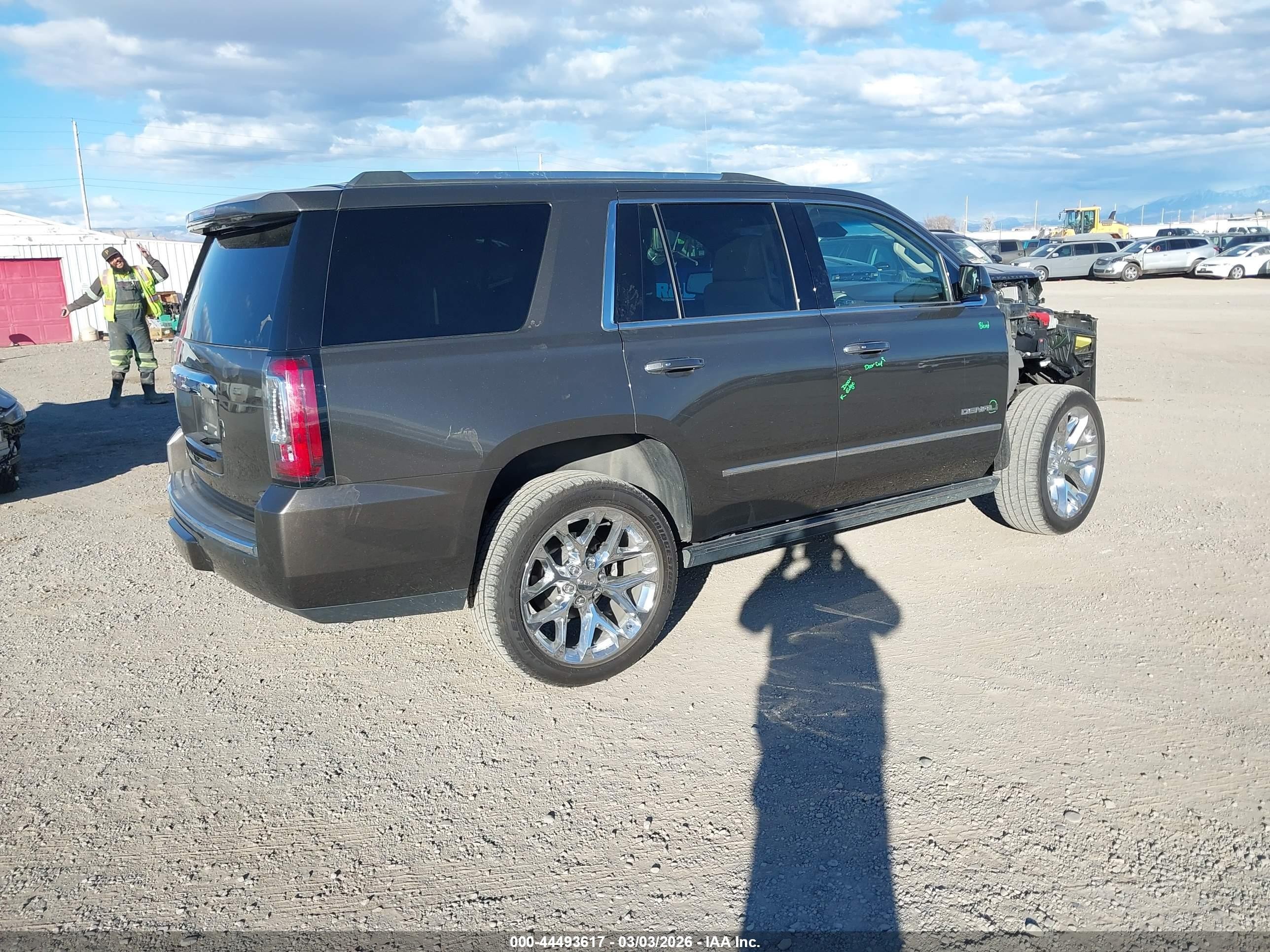 2020 Gmc Yukon 4wd Denali Желто-коричневый vin: 1GKS2CKJ0LR283711