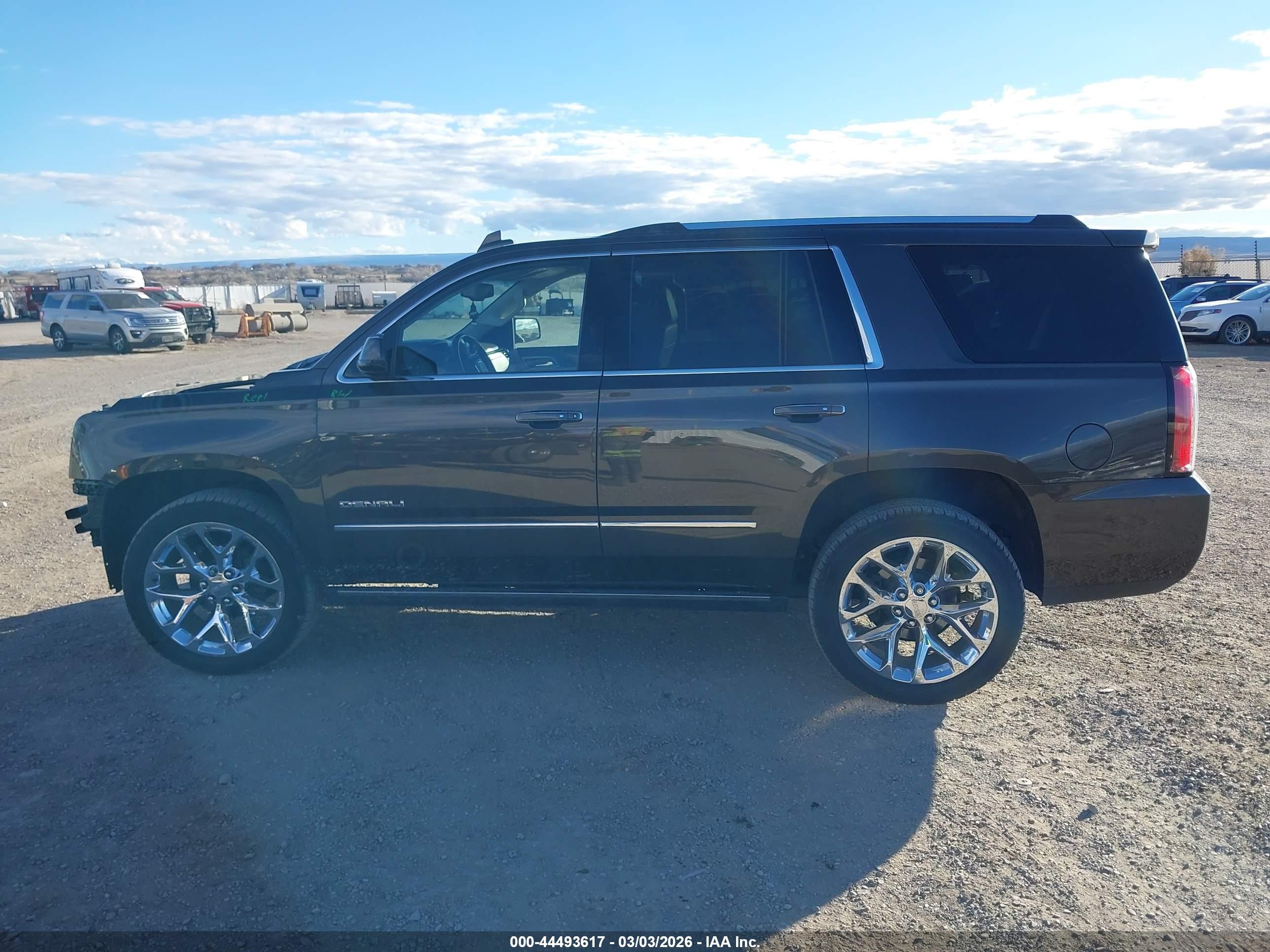 2020 Gmc Yukon 4wd Denali Желто-коричневый vin: 1GKS2CKJ0LR283711