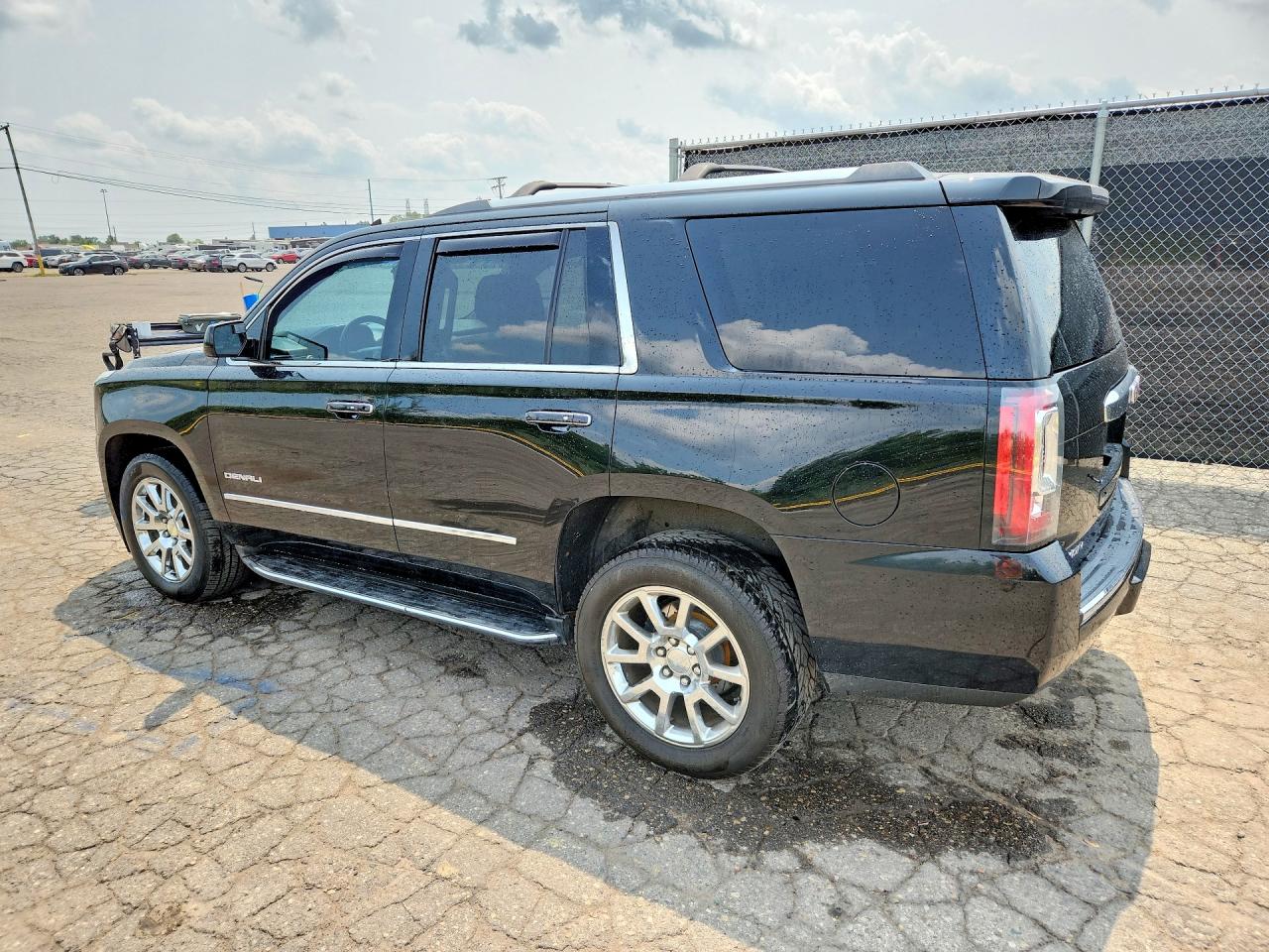 2015 Gmc Yukon Denali Black vin: 1GKS2CKJ1FR128914