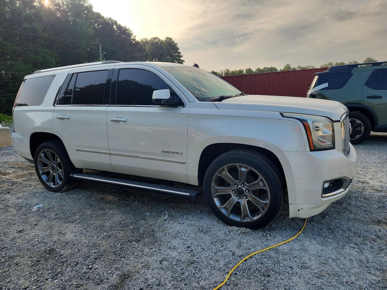 2015 Gmc Yukon Denali Cream vin: 1GKS2CKJ1FR163405