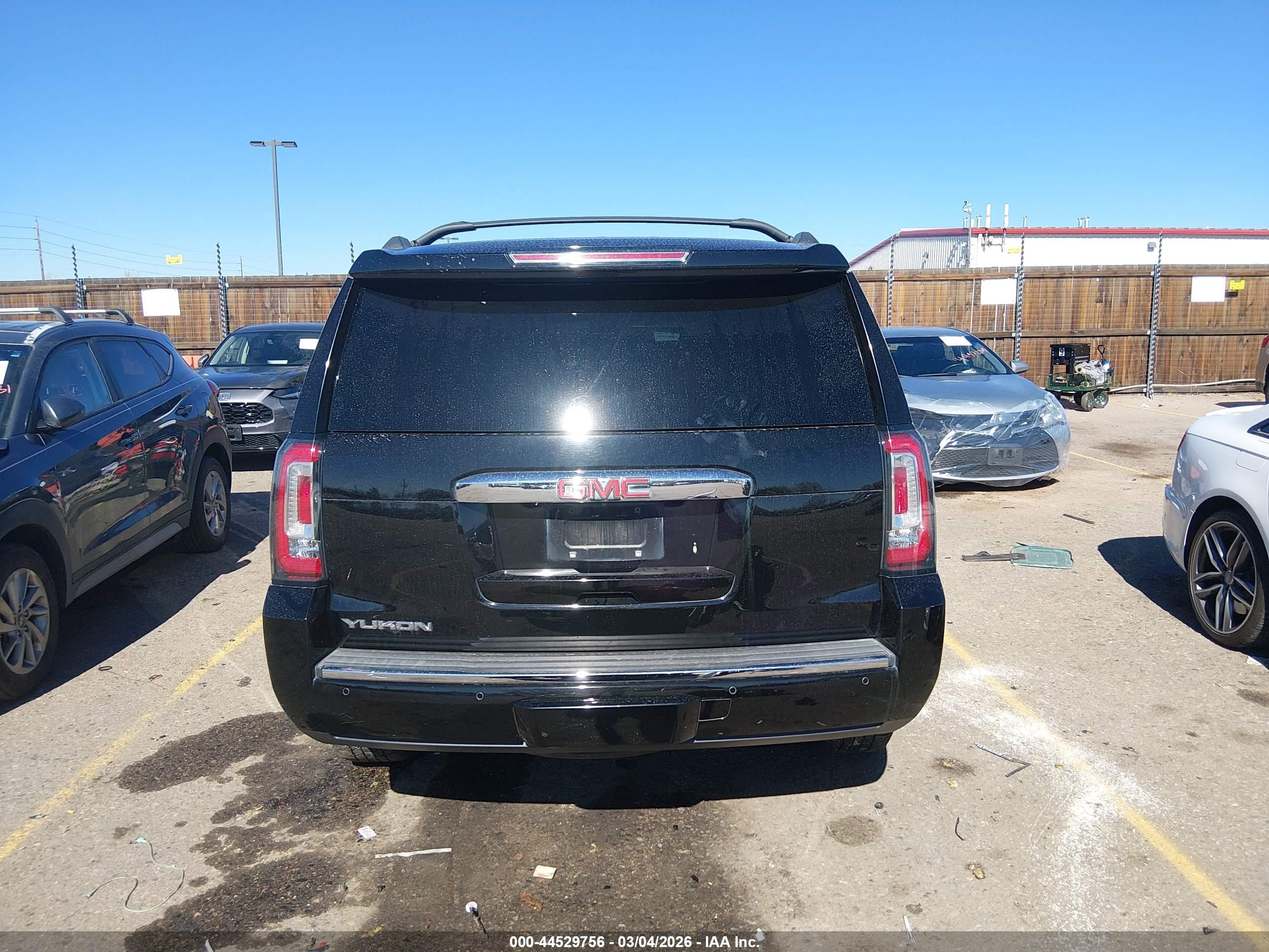 2015 Gmc Yukon Denali Black vin: 1GKS2CKJ1FR177062