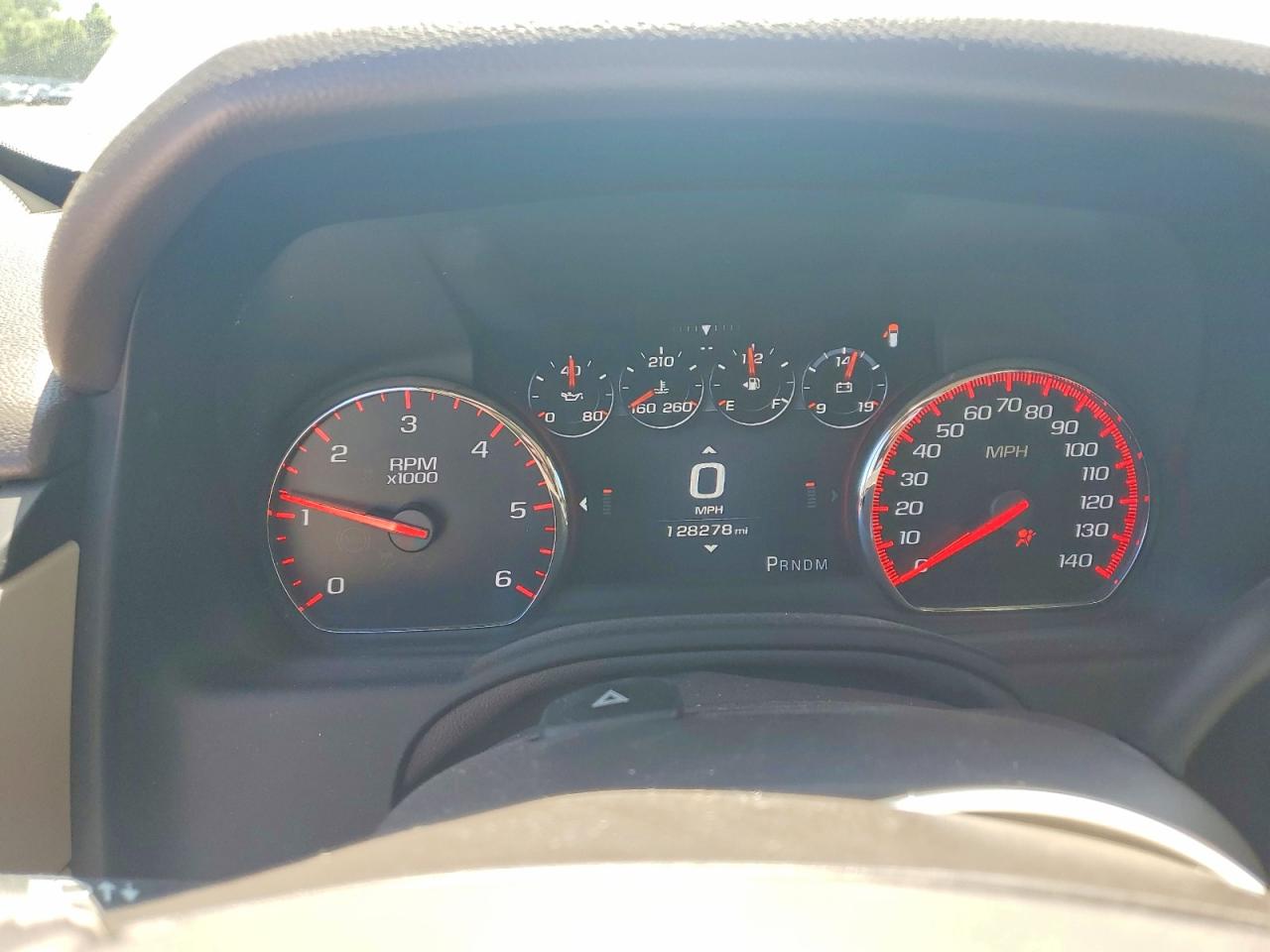 2015 Gmc Yukon Denali White vin: 1GKS2CKJ1FR541772