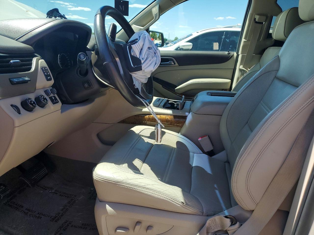 2015 Gmc Yukon Denali White vin: 1GKS2CKJ1FR541772