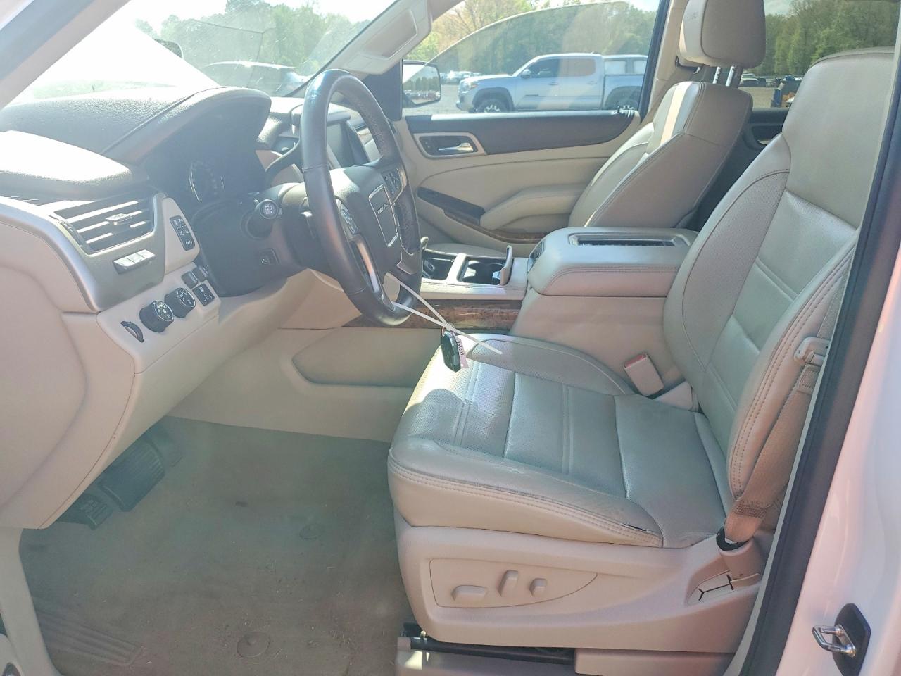 2015 Gmc Yukon Denali White vin: 1GKS2CKJ1FR726226