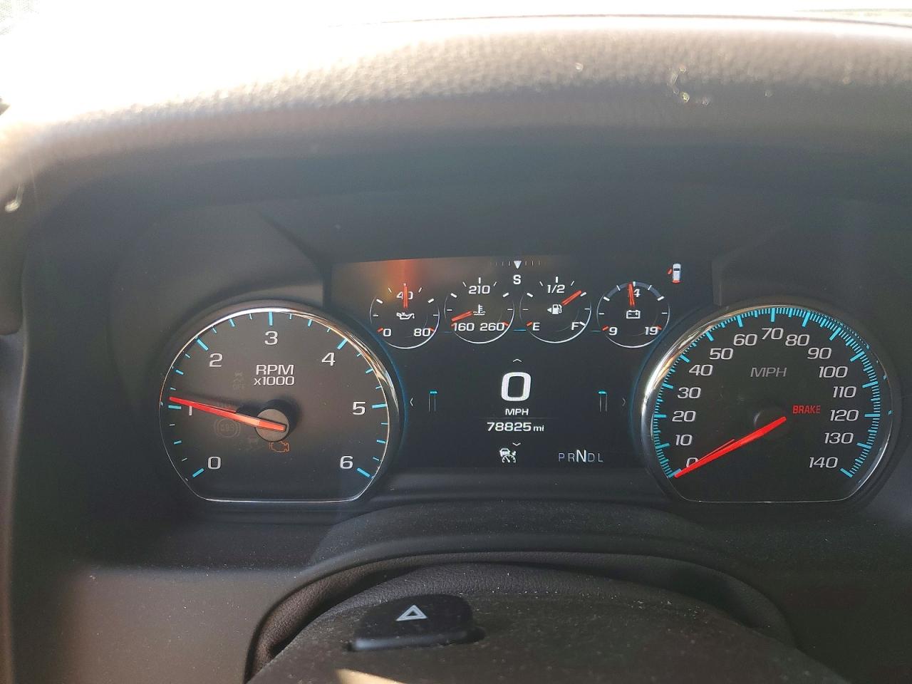 2018 Gmc Yukon Denali Белый vin: 1GKS2CKJ2JR350578