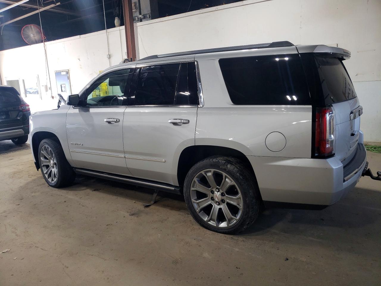 2015 Gmc Yukon Denali Silver vin: 1GKS2CKJ3FR563949