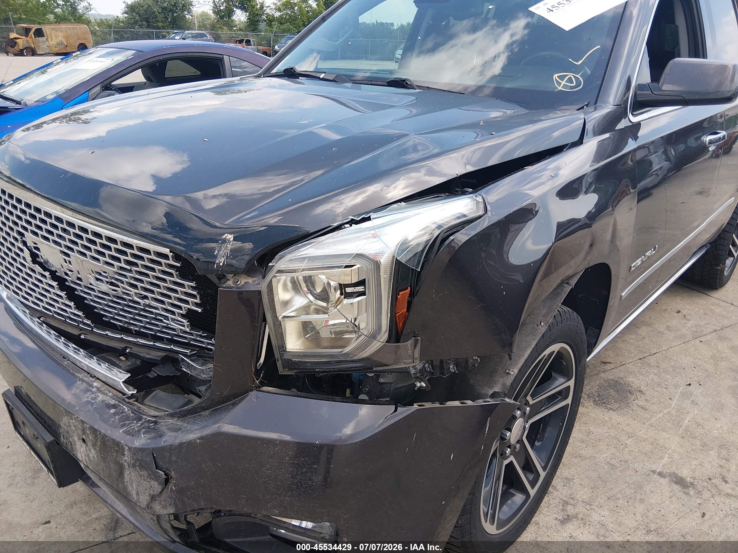 2015 Gmc Yukon Denali Black vin: 1GKS2CKJ3FR684075