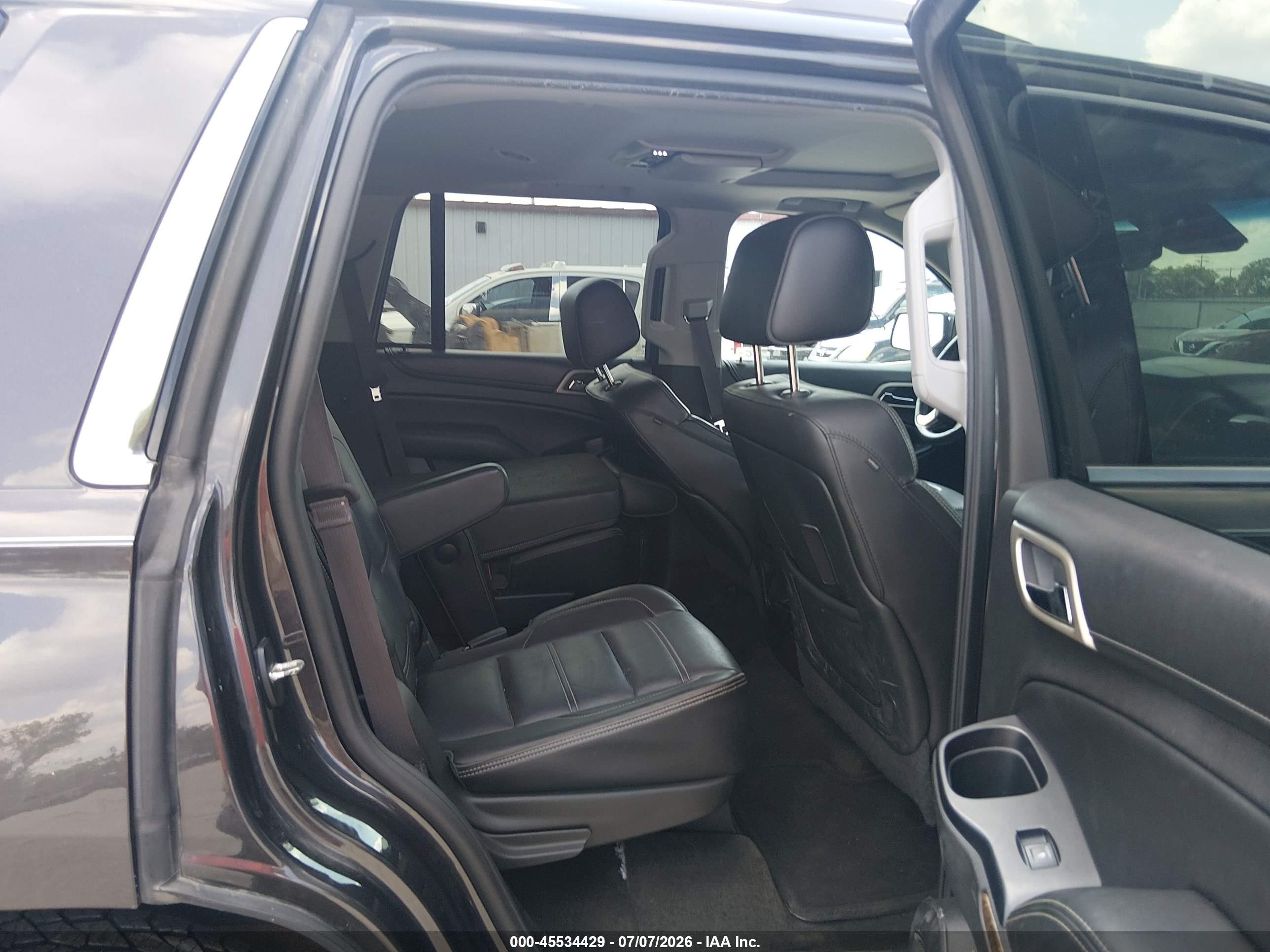 2015 Gmc Yukon Denali Black vin: 1GKS2CKJ3FR684075