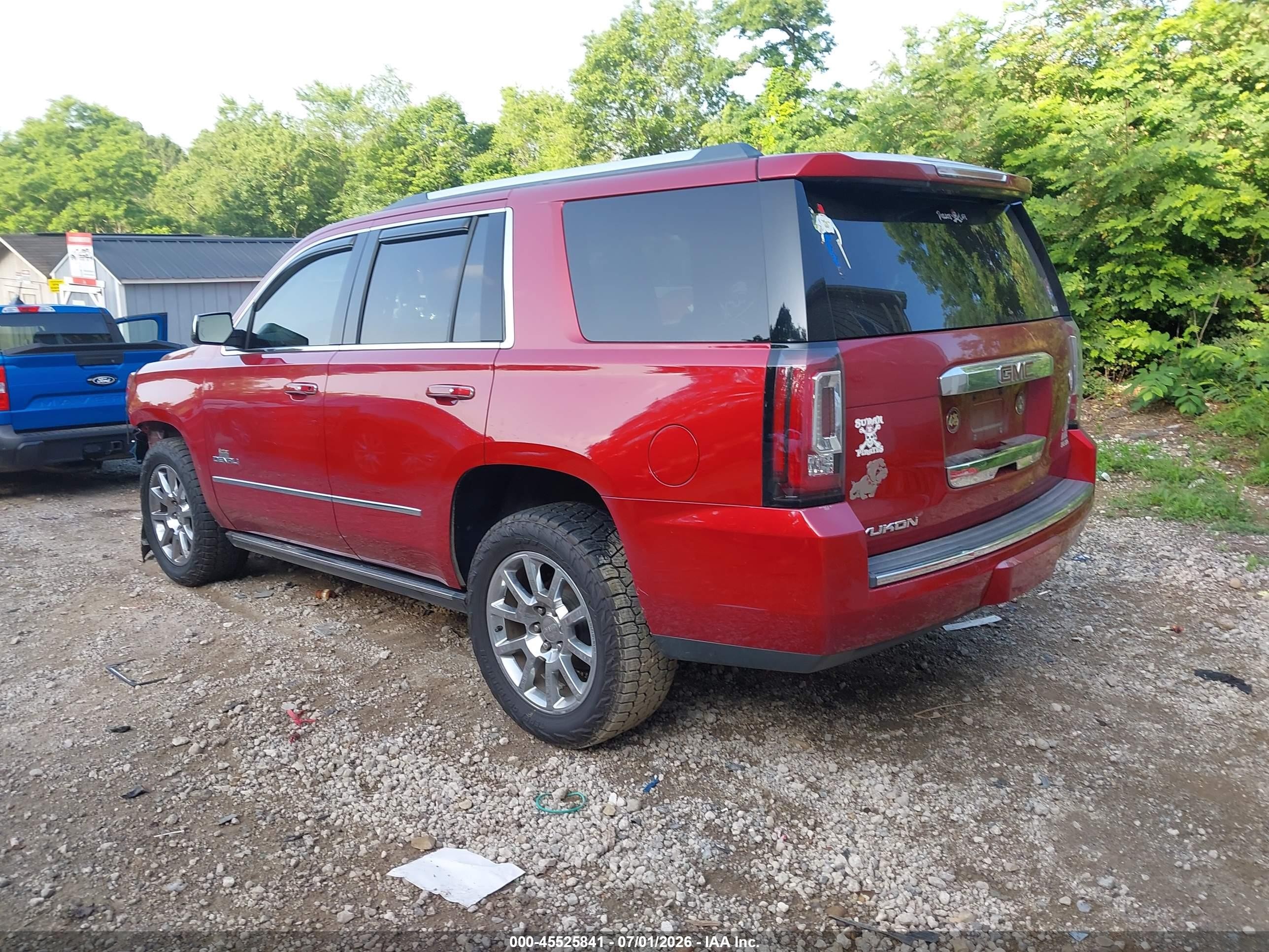 2015 Gmc Yukon Denali Red vin: 1GKS2CKJ4FR156464