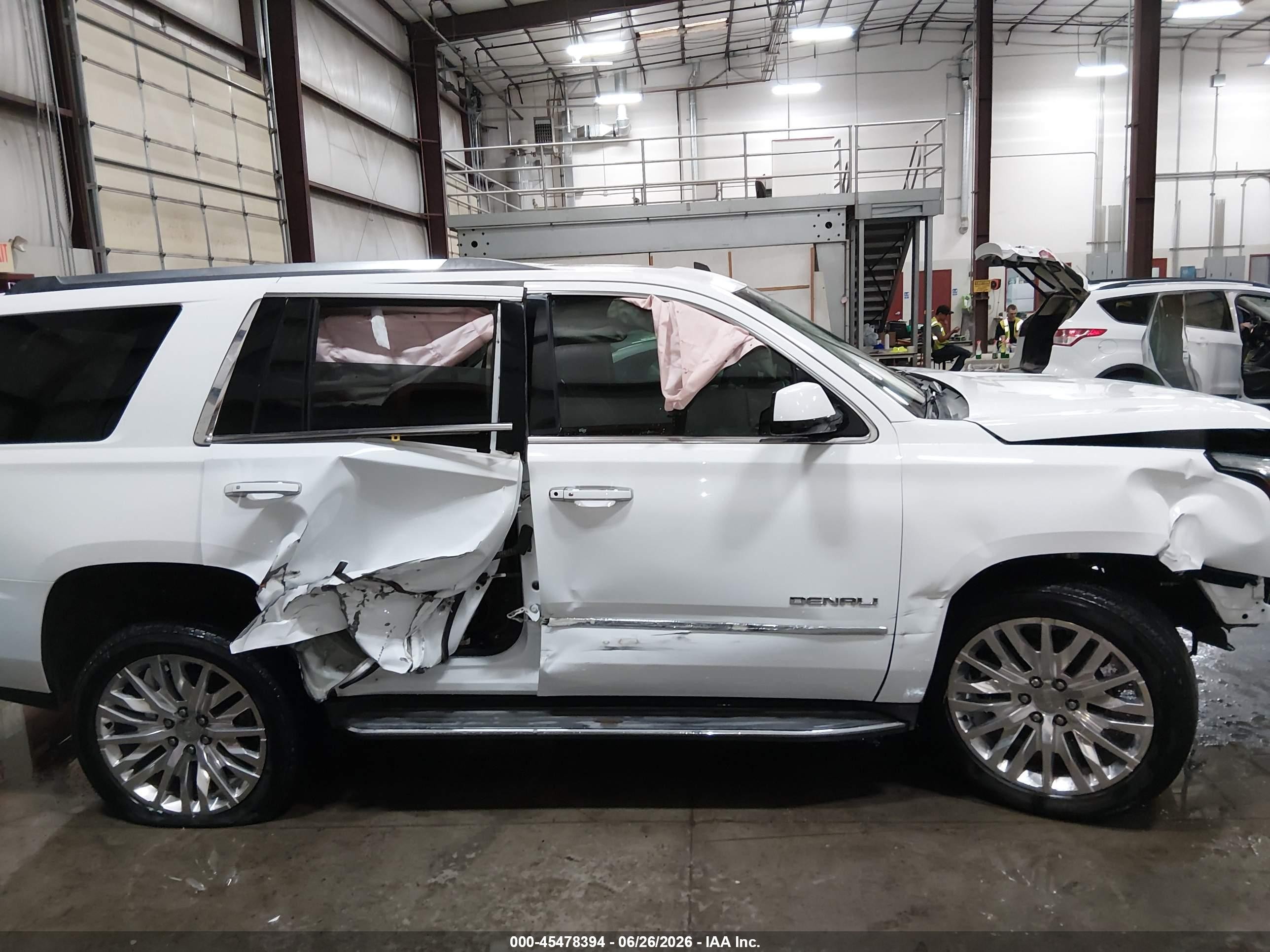 2015 Gmc Yukon Denali Белый vin: 1GKS2CKJ4FR180148
