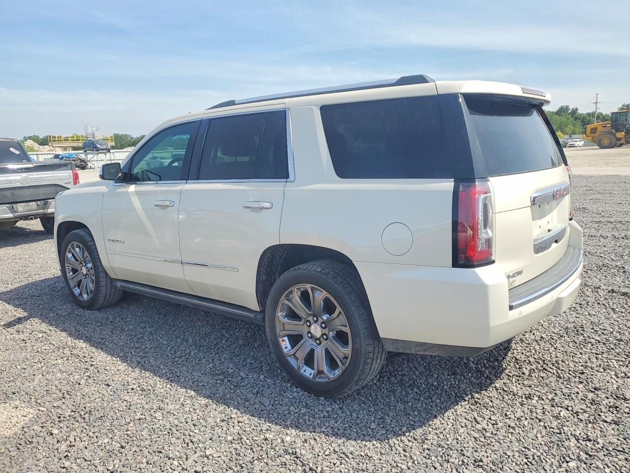 2015 Gmc Yukon Denali White vin: 1GKS2CKJ4FR283568