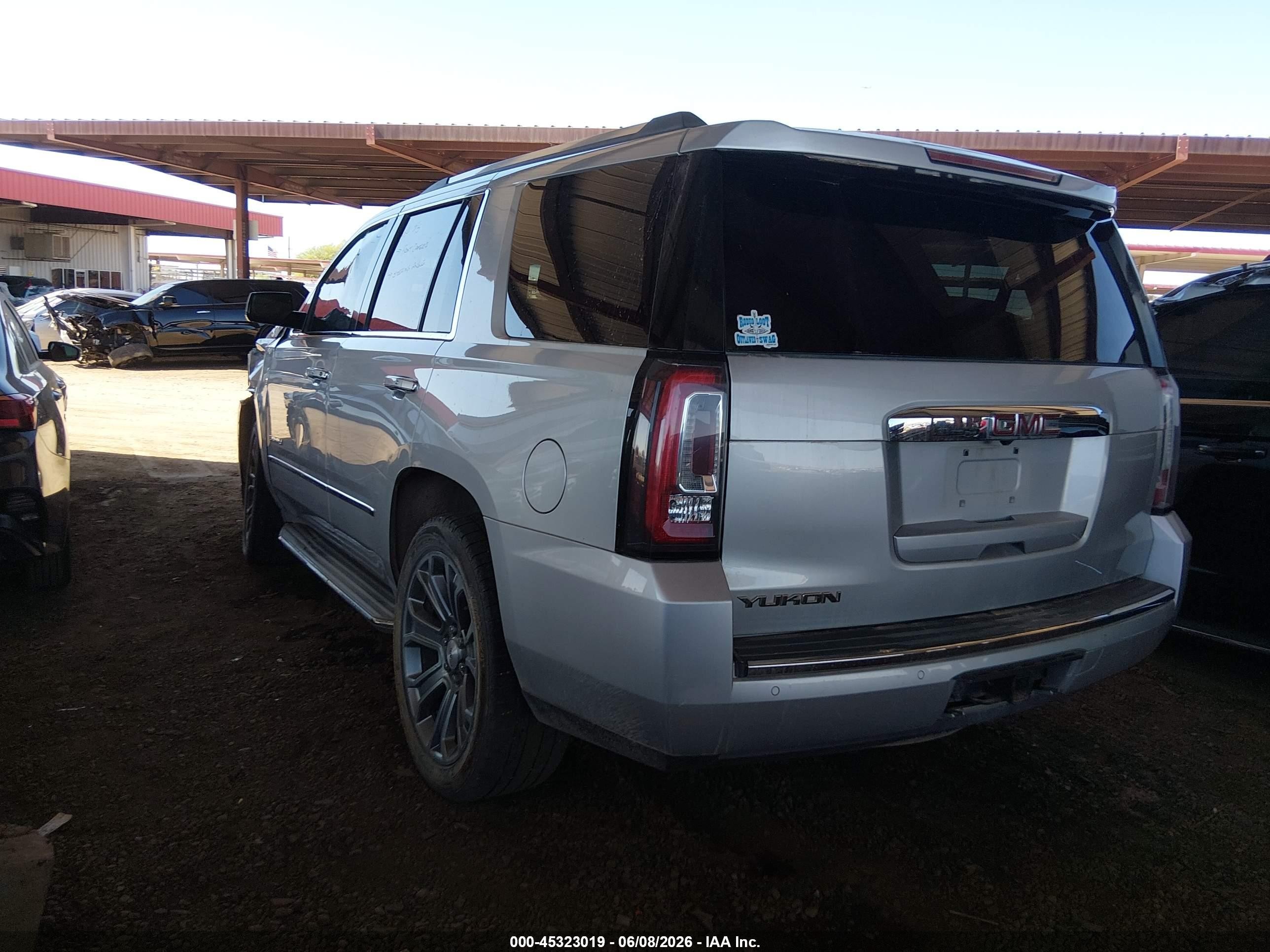 2015 Gmc Yukon Denali Silver vin: 1GKS2CKJ4FR512850