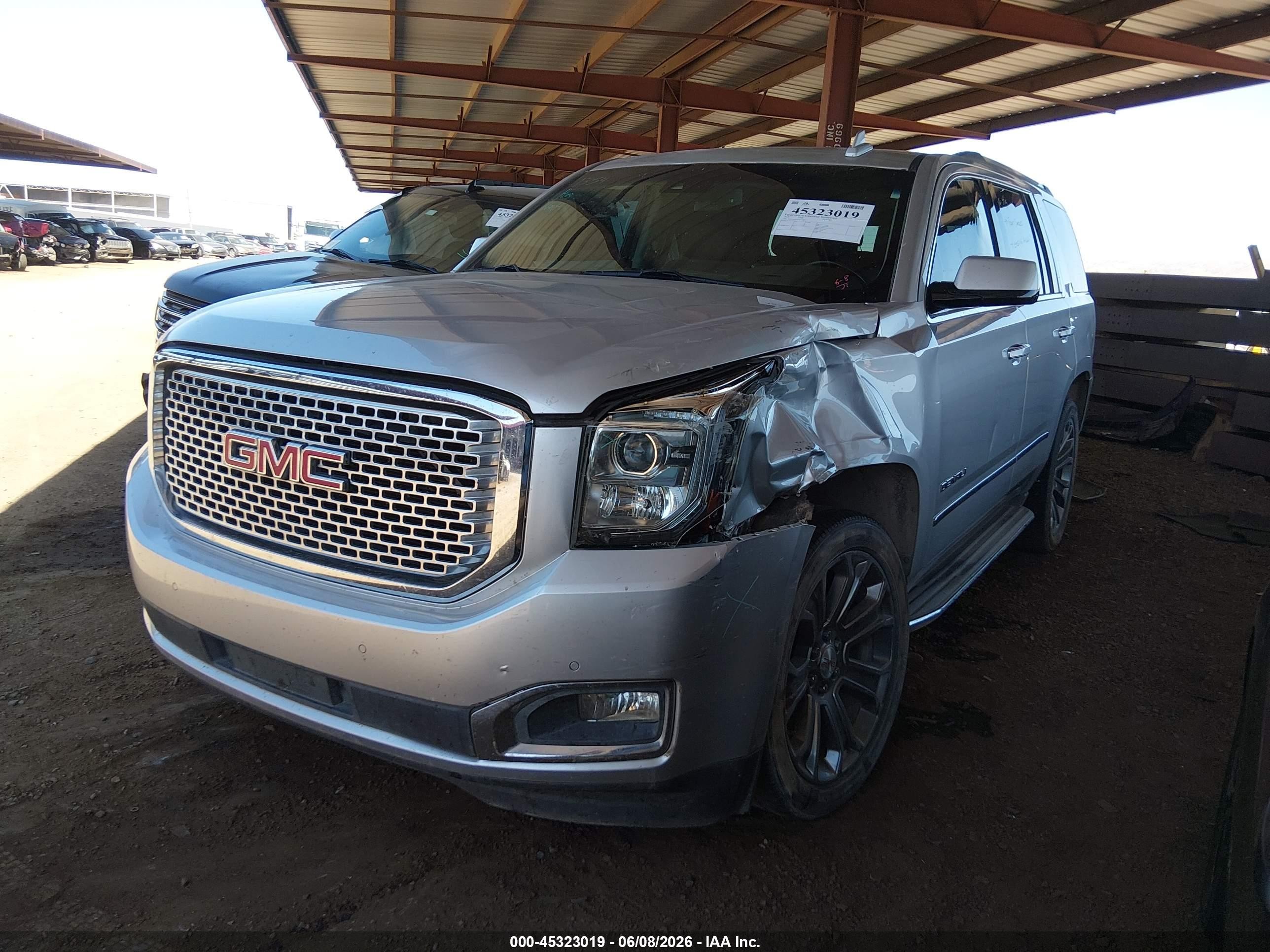 2015 Gmc Yukon Denali Silver vin: 1GKS2CKJ4FR512850