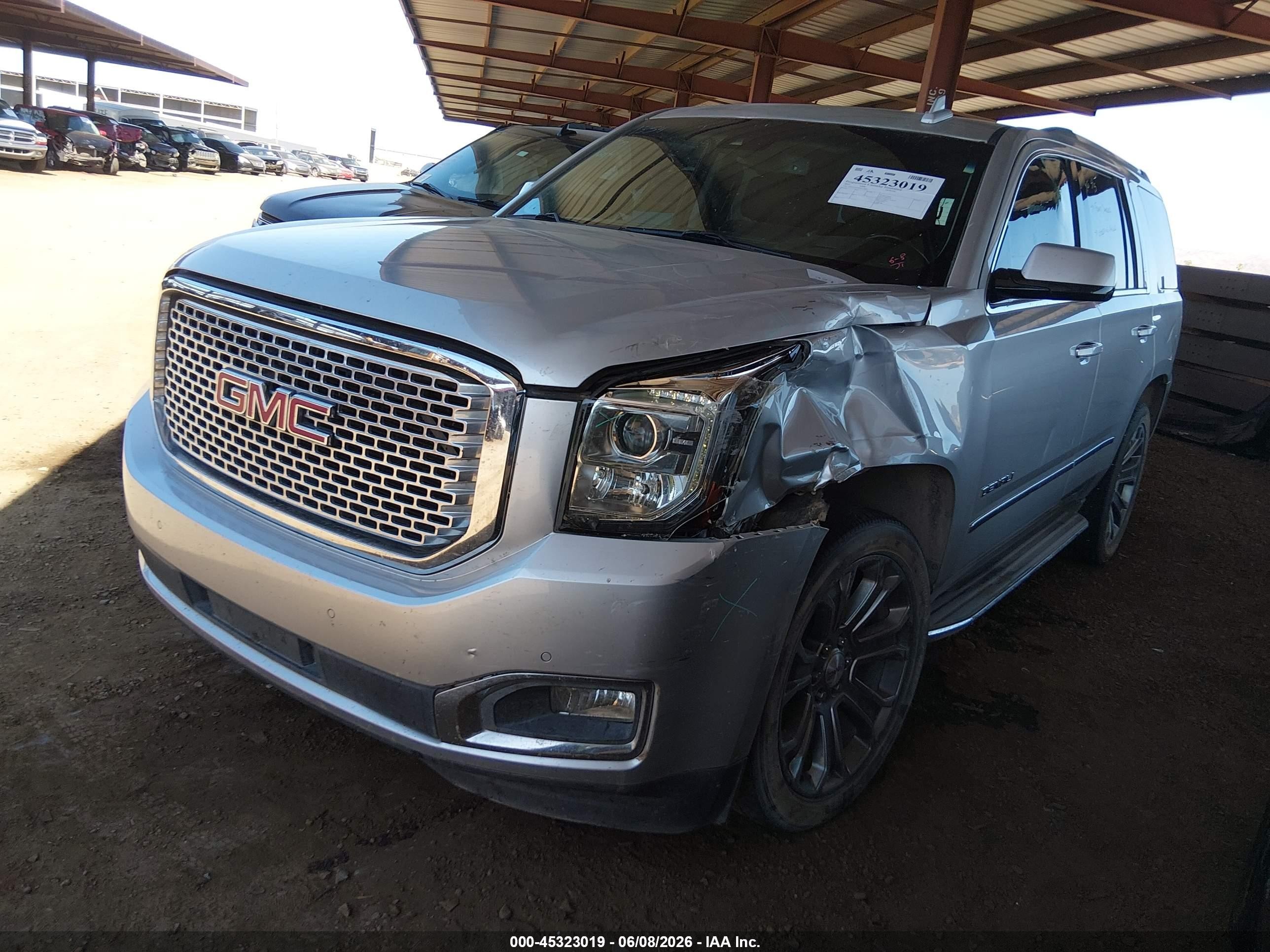2015 Gmc Yukon Denali Silver vin: 1GKS2CKJ4FR512850