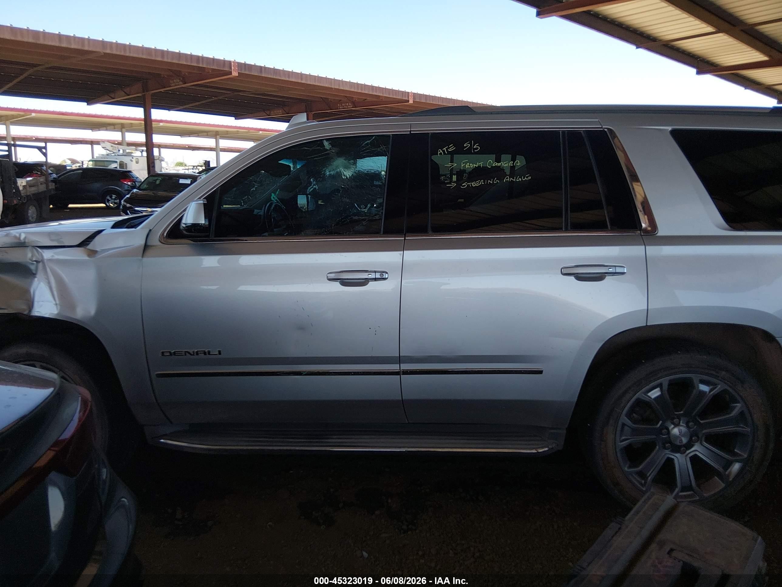 2015 Gmc Yukon Denali Silver vin: 1GKS2CKJ4FR512850