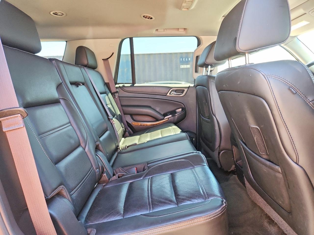 2015 Gmc Yukon Denali Silver vin: 1GKS2CKJ4FR515182