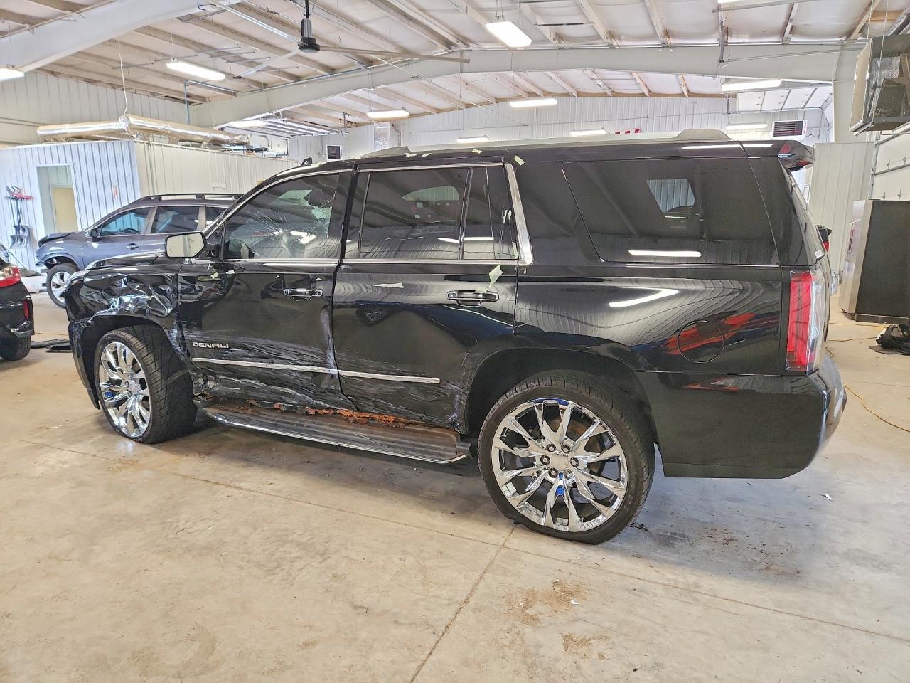 2015 Gmc Yukon Denali Black vin: 1GKS2CKJ4FR549560