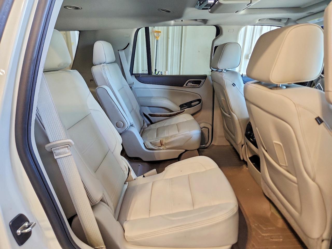 2015 Gmc Yukon Denali White vin: 1GKS2CKJ4FR677460