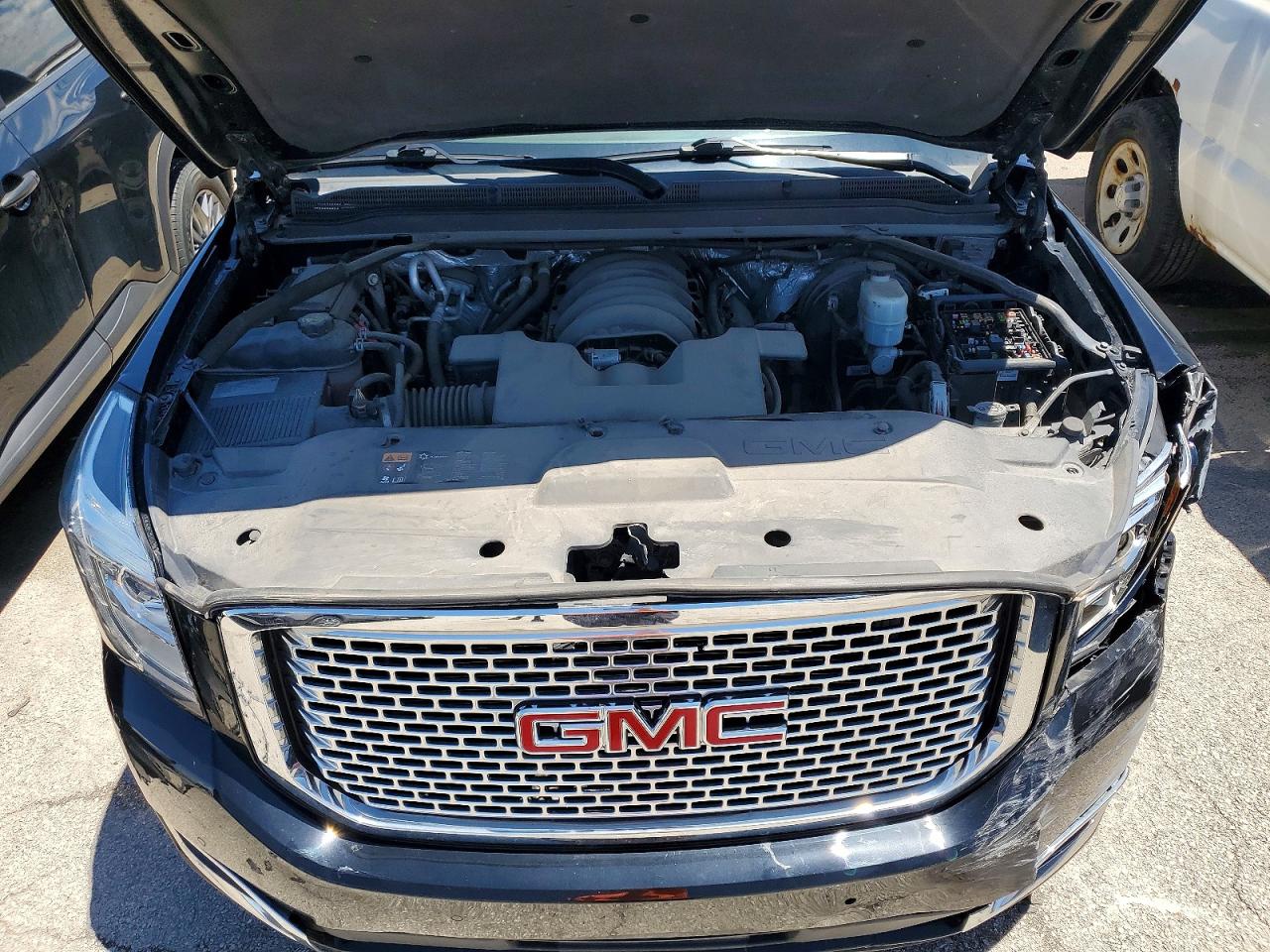 2015 Gmc Yukon Denali Black vin: 1GKS2CKJ4FR734806