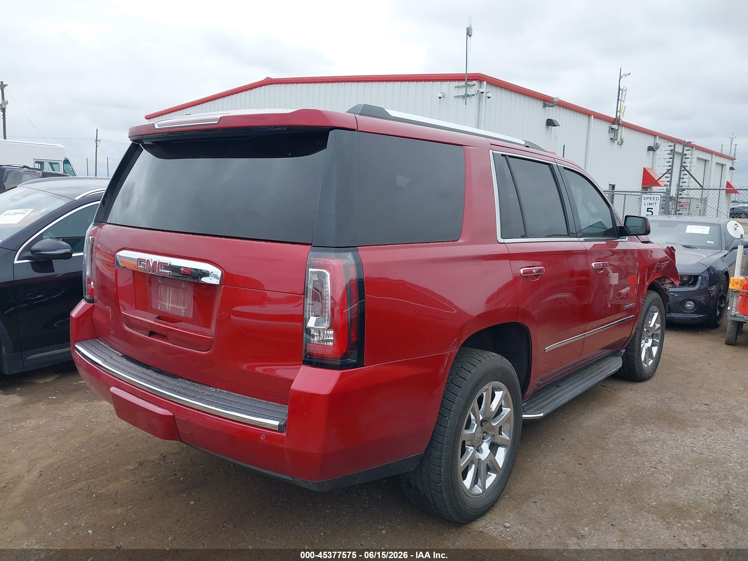 2015 Gmc Yukon Denali Maroon vin: 1GKS2CKJ5FR228434