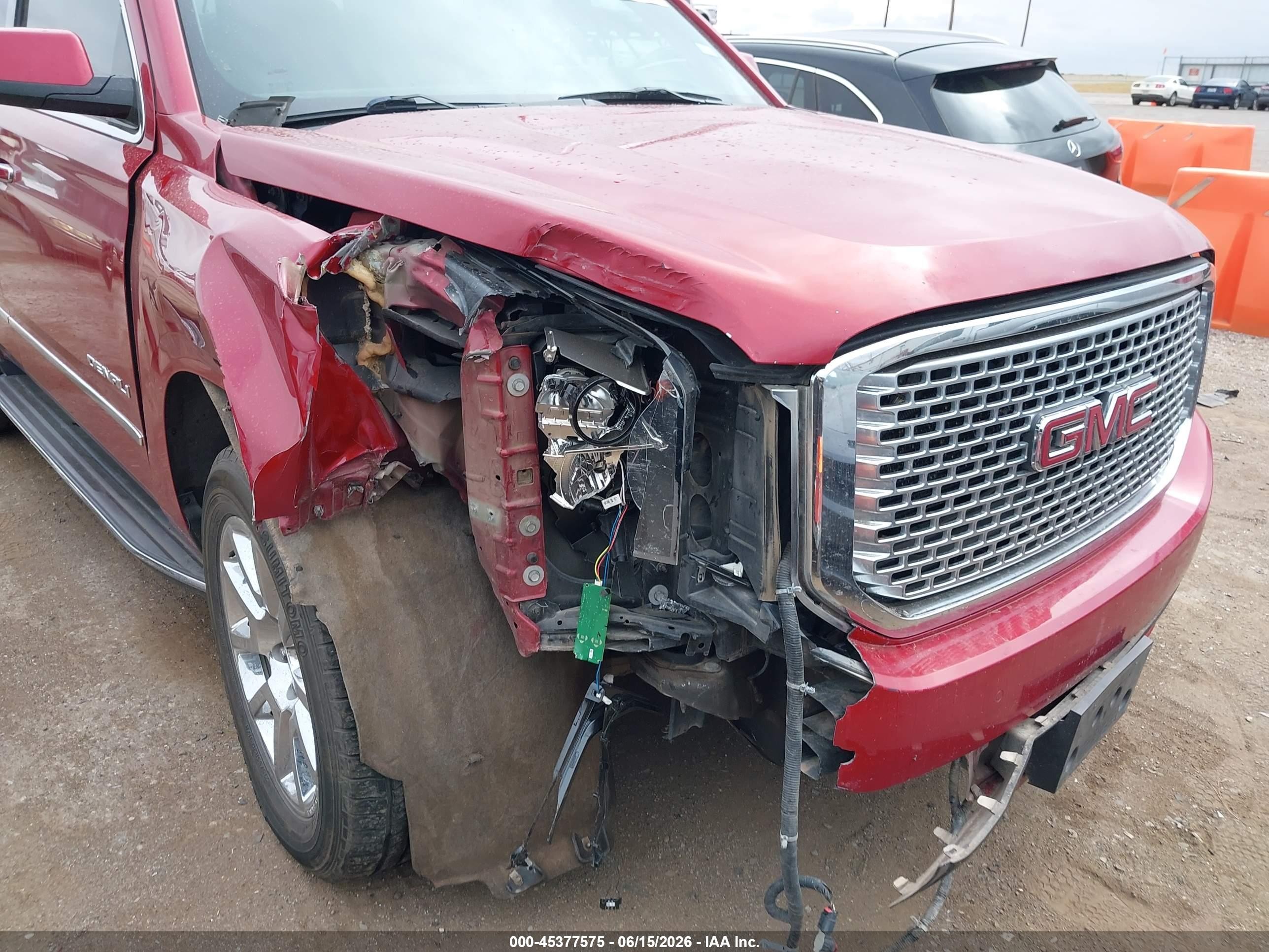 2015 Gmc Yukon Denali Maroon vin: 1GKS2CKJ5FR228434