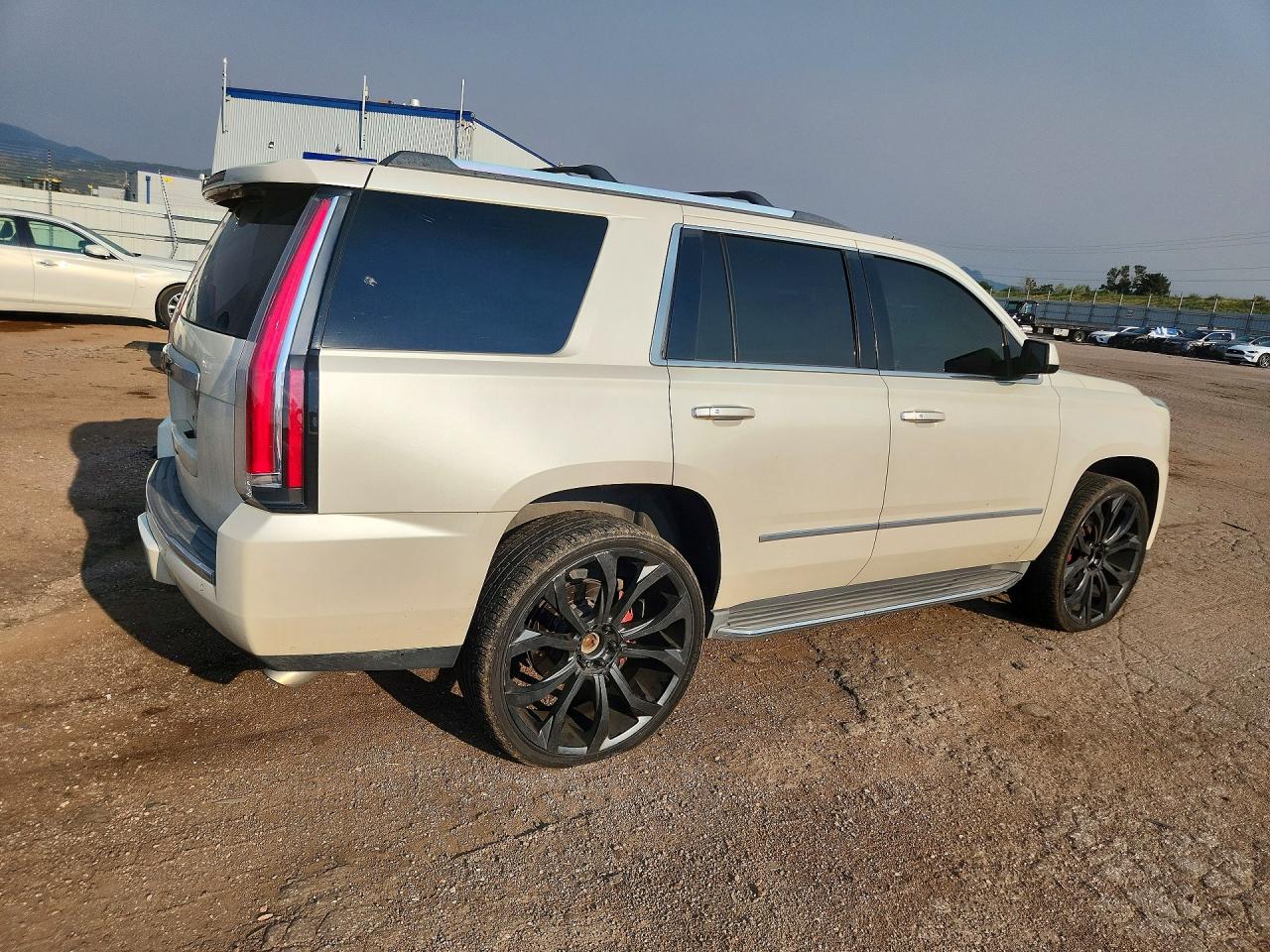 2015 Gmc Yukon Denali White vin: 1GKS2CKJ5FR526773