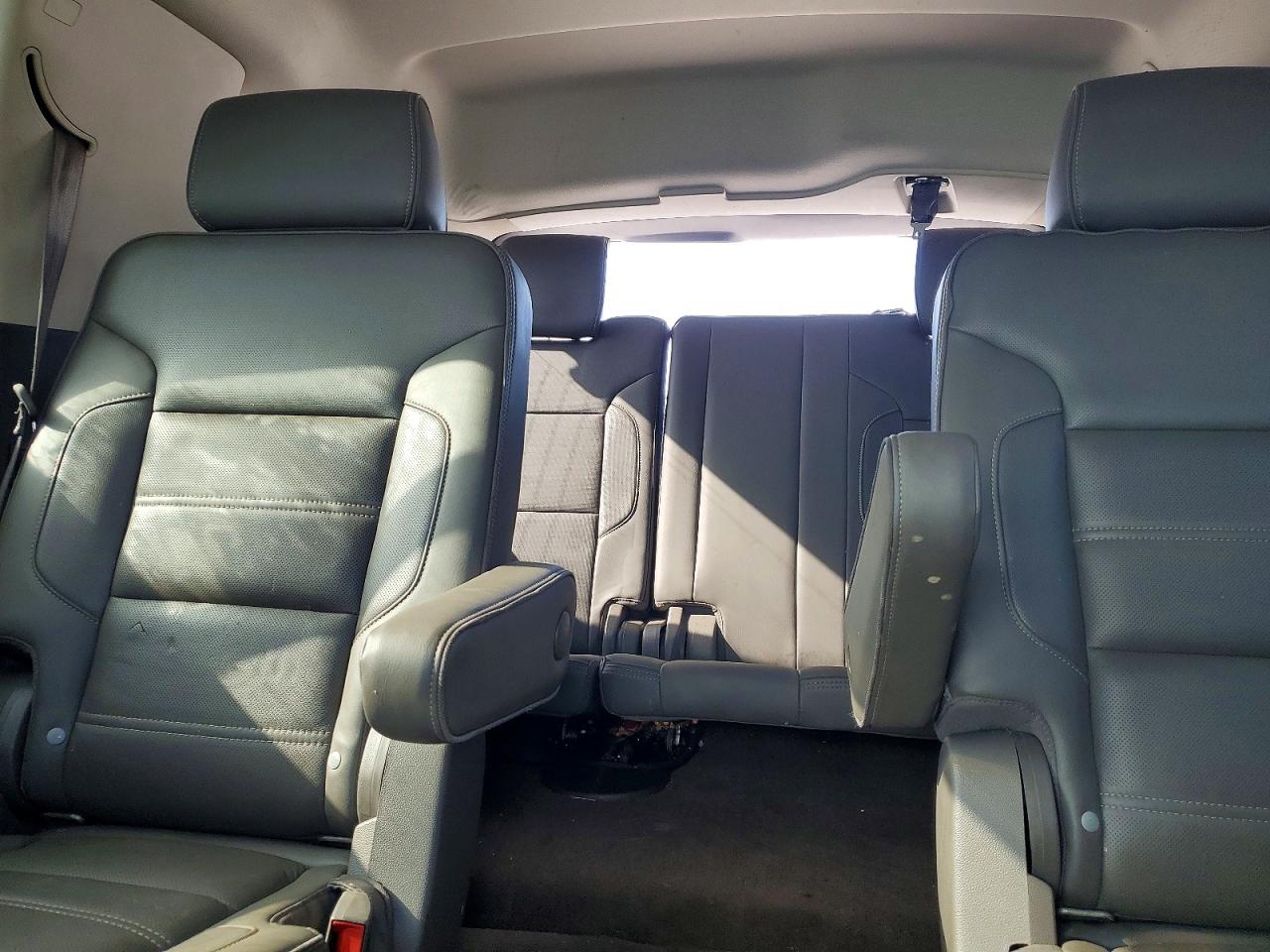 2015 Gmc Yukon Denali White vin: 1GKS2CKJ6FR125247