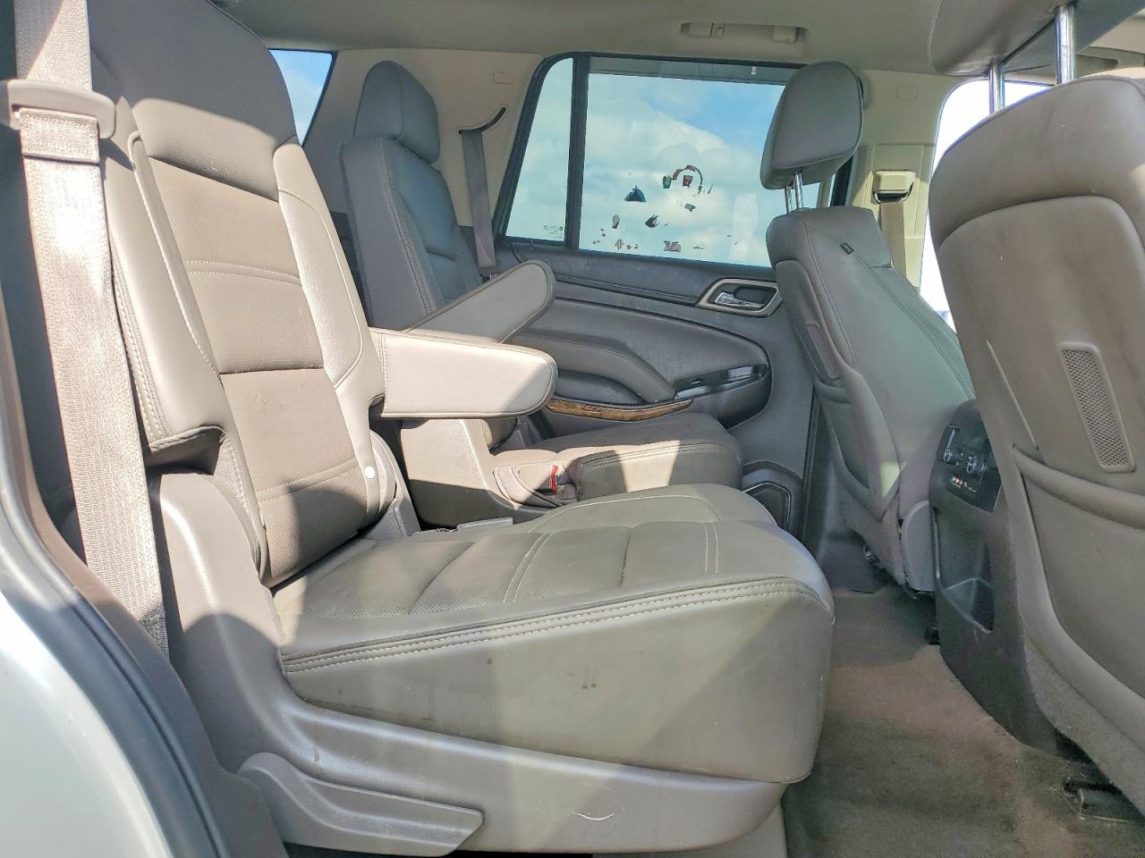 2015 Gmc Yukon Denali White vin: 1GKS2CKJ6FR125247
