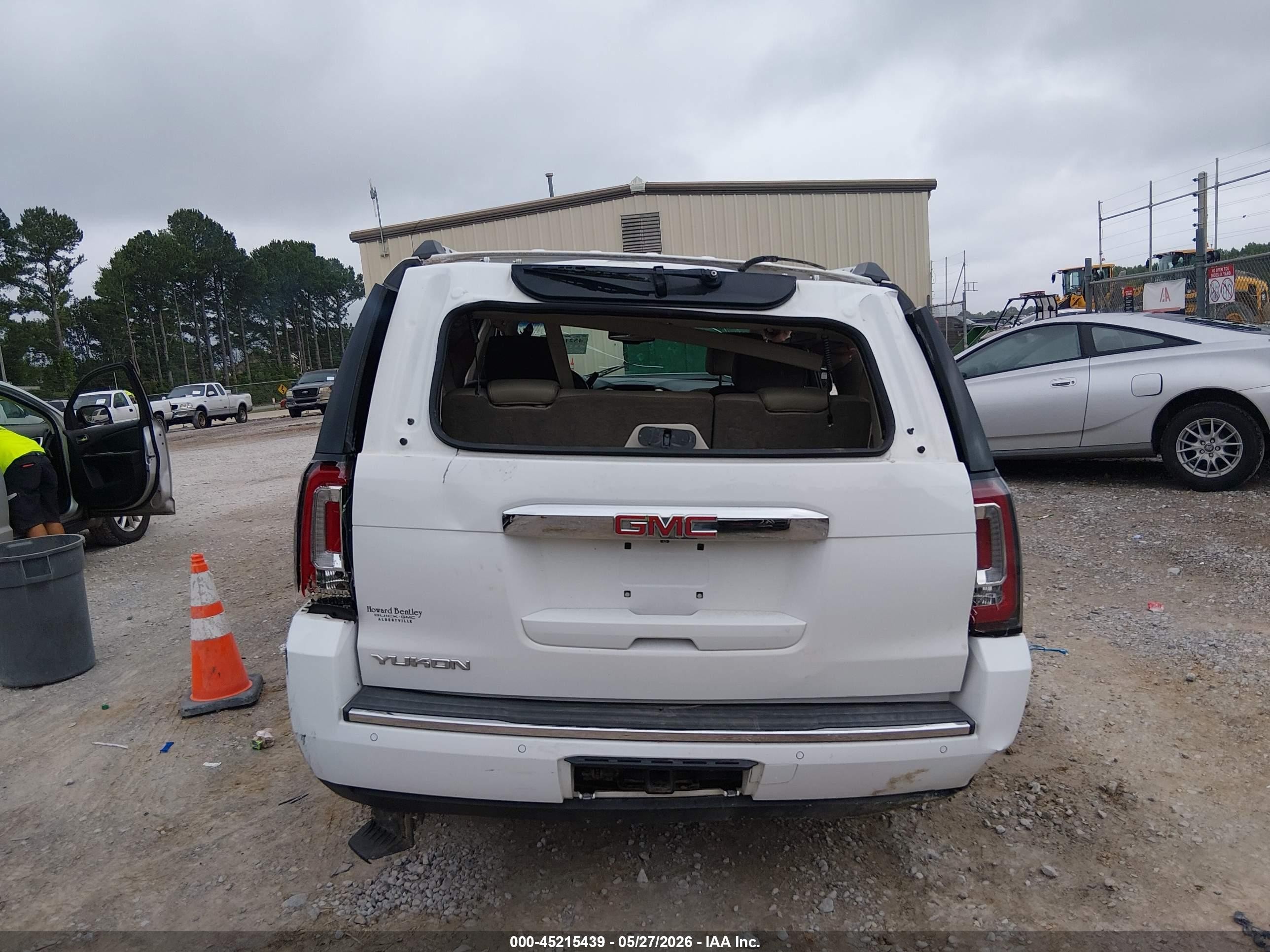 2015 Gmc Yukon Denali White vin: 1GKS2CKJ6FR556204