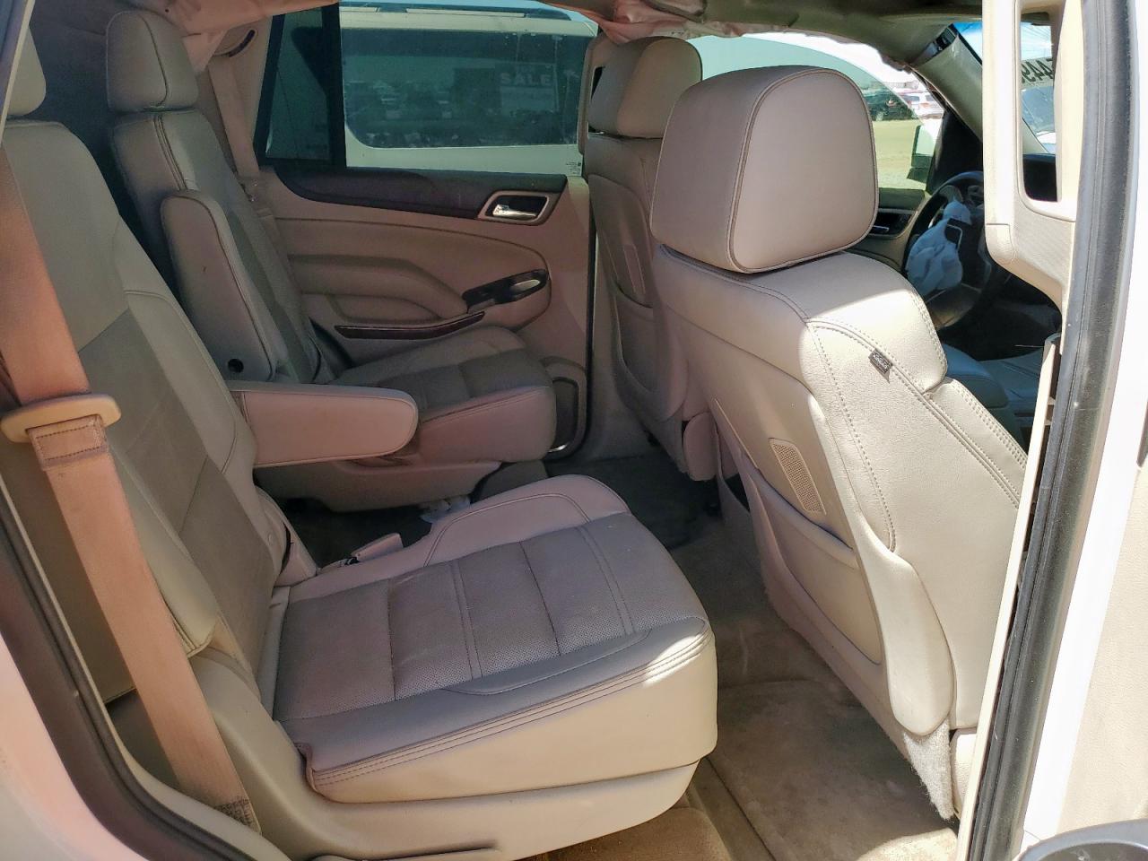 2015 Gmc Yukon Denali Beige vin: 1GKS2CKJ6FR578056