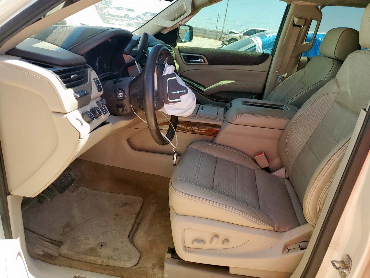 2015 Gmc Yukon Denali Beige vin: 1GKS2CKJ6FR578056