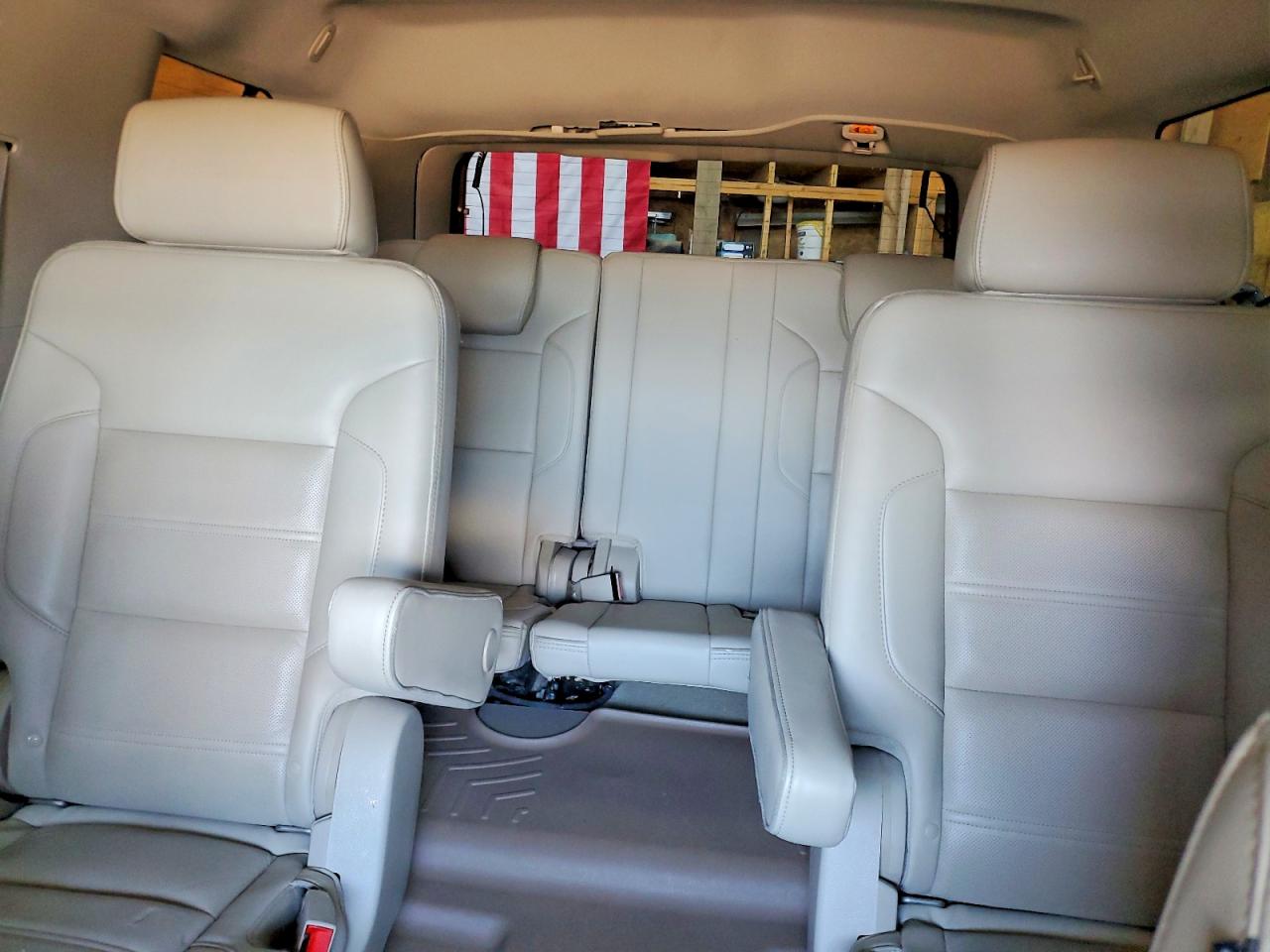 2015 Gmc Yukon Белый vin: 1GKS2CKJ6FR602372