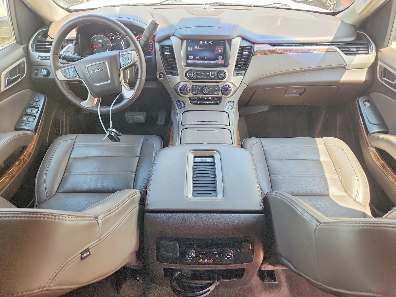 2015 Gmc Yukon Denali White vin: 1GKS2CKJ6FR728182