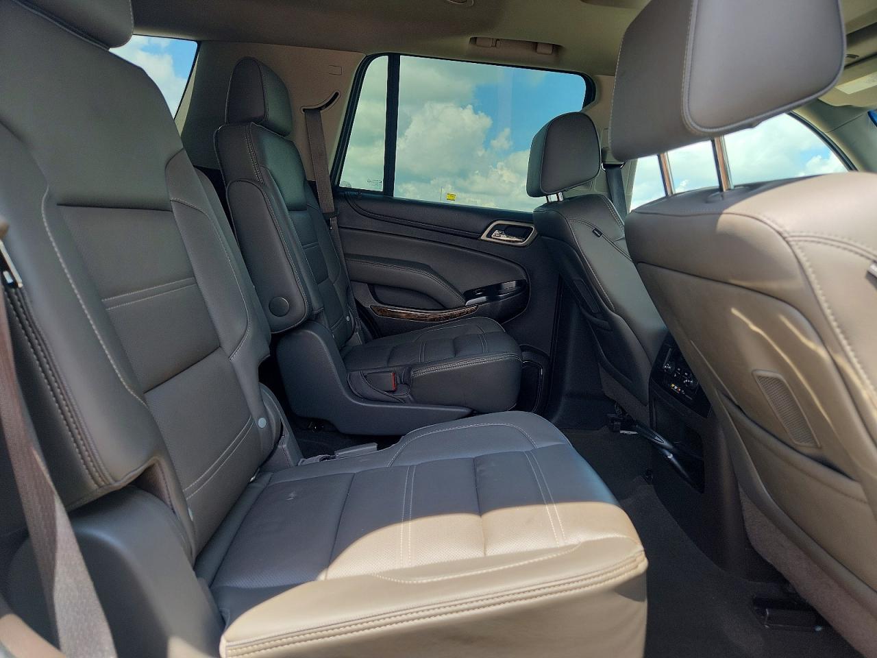 2015 Gmc Yukon Denali White vin: 1GKS2CKJ6FR728182