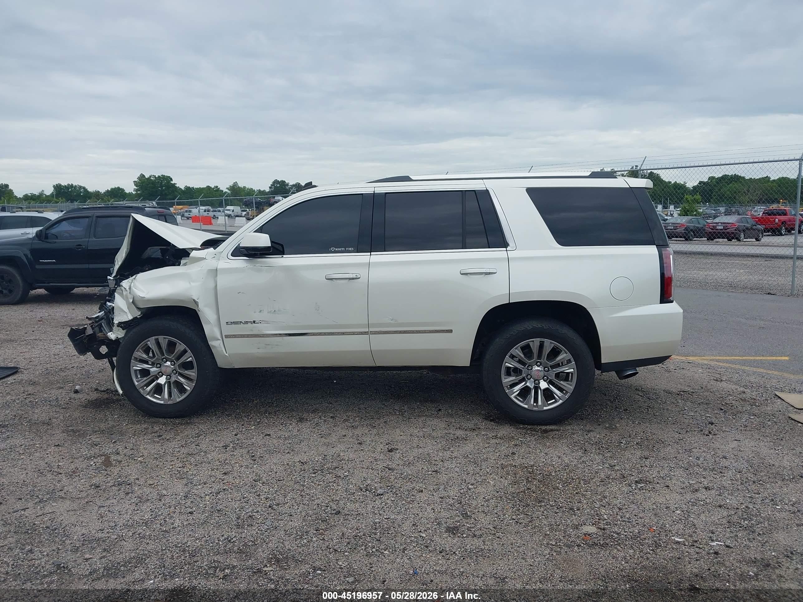 2015 Gmc Yukon Denali Yellow vin: 1GKS2CKJ7FR192505