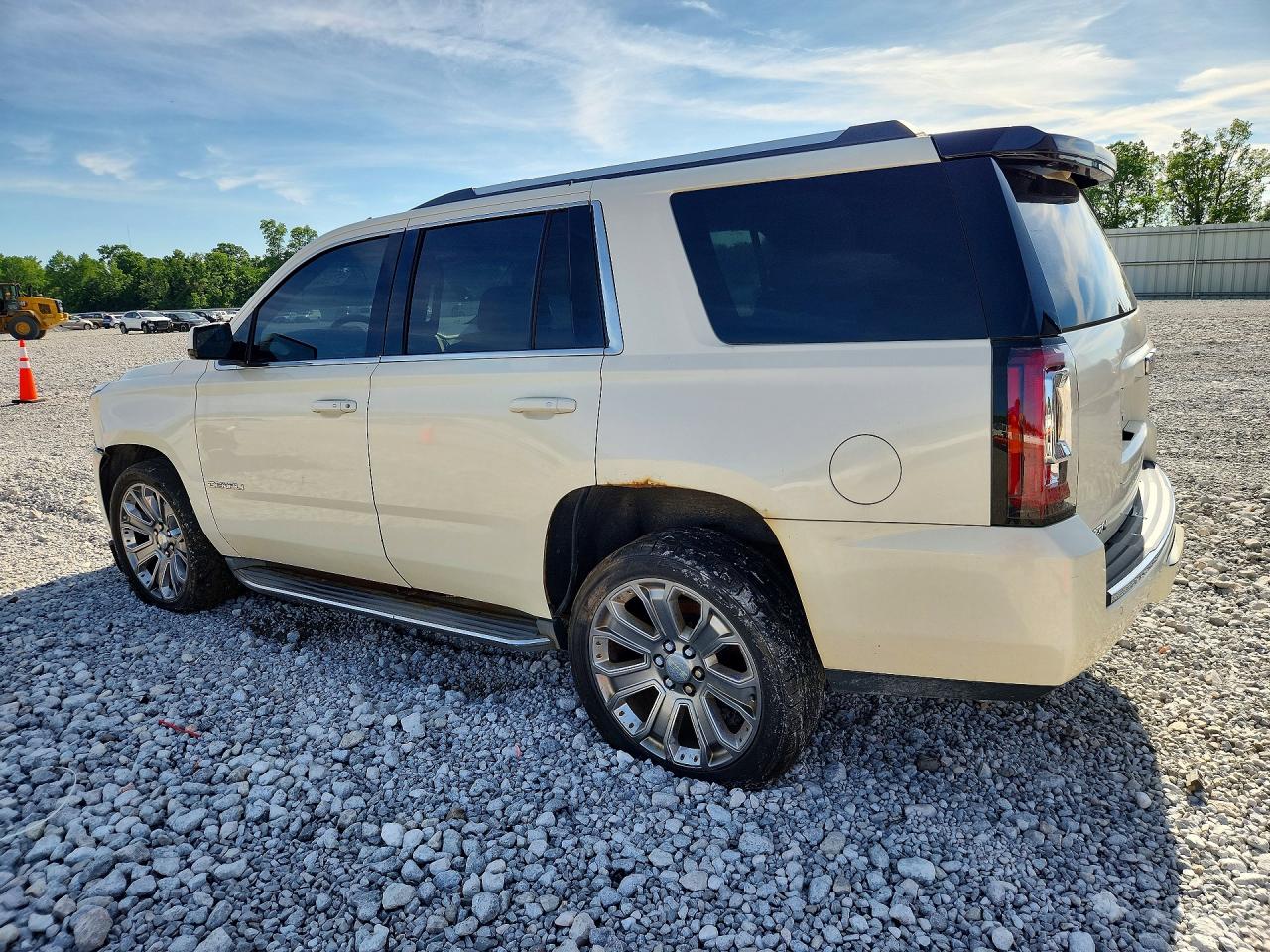 2015 Gmc Yukon Denali White vin: 1GKS2CKJ7FR273441