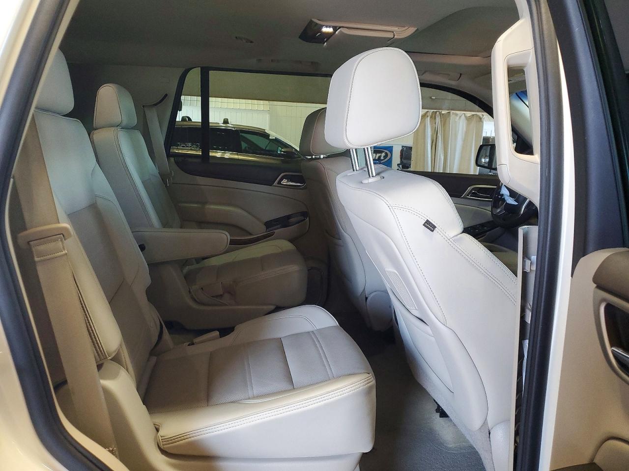 2015 Gmc Yukon Denali White vin: 1GKS2CKJ7FR635378