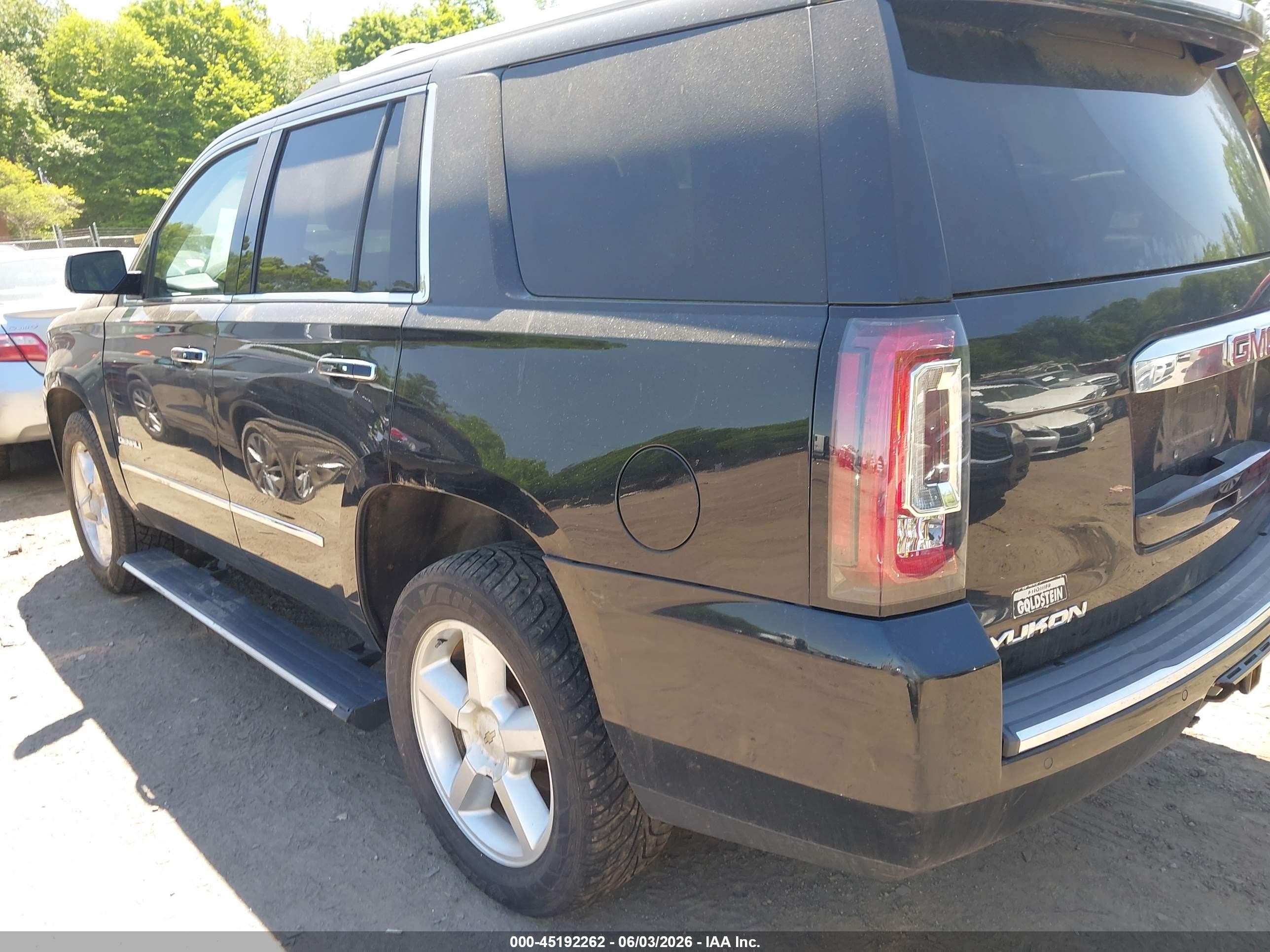 2015 Gmc Yukon Denali Black vin: 1GKS2CKJ8FR560559
