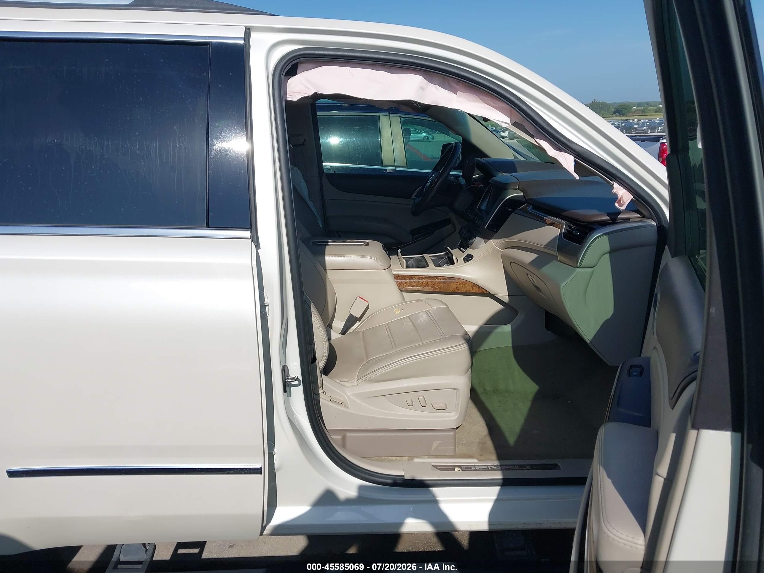 2015 Gmc Yukon Denali White vin: 1GKS2CKJ8FR627659