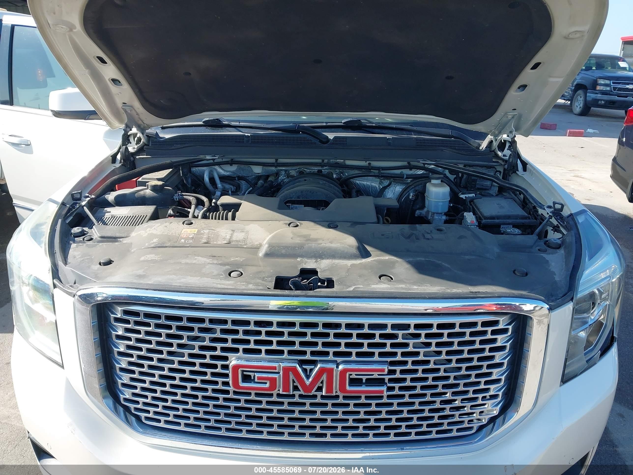 2015 Gmc Yukon Denali White vin: 1GKS2CKJ8FR627659