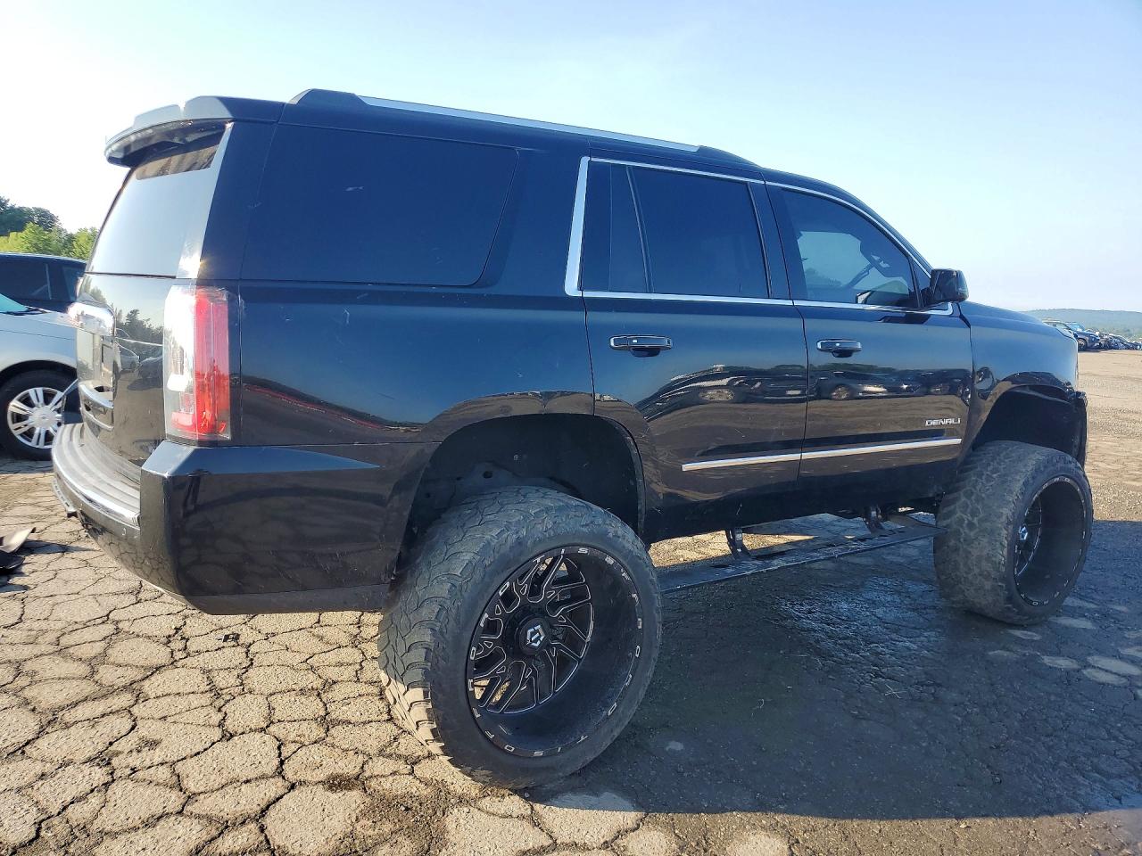 2015 Gmc Yukon Denali Black vin: 1GKS2CKJ8FR648530