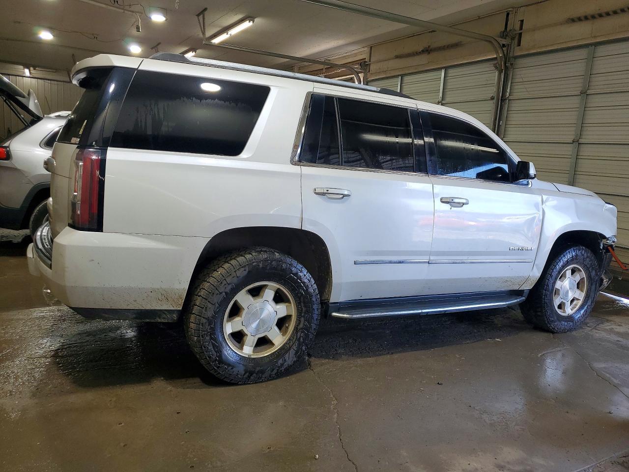 2016 Gmc Yukon Denali White vin: 1GKS2CKJ8GR320901