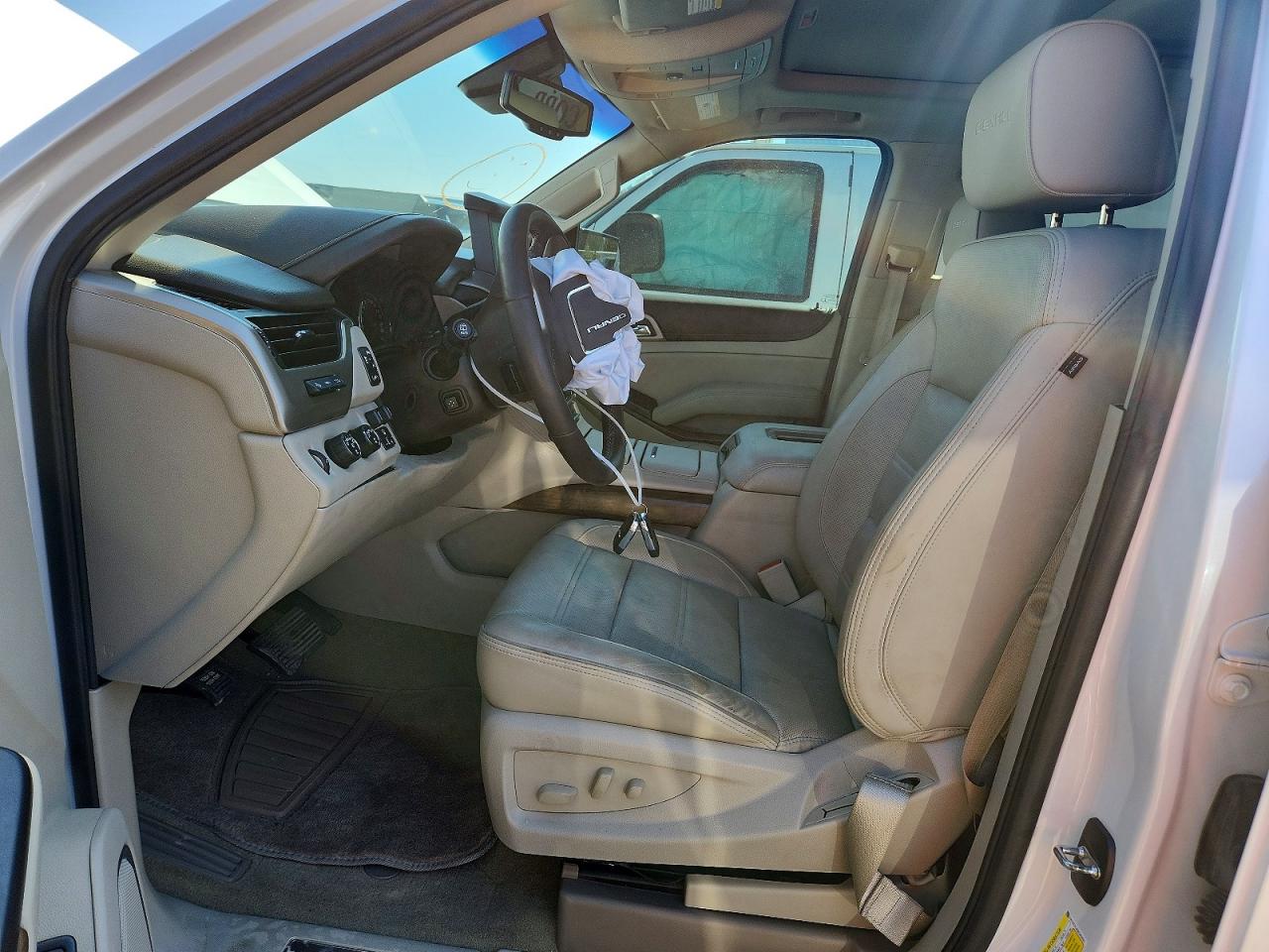 2018 Gmc Yukon Denali White vin: 1GKS2CKJ8JR342551