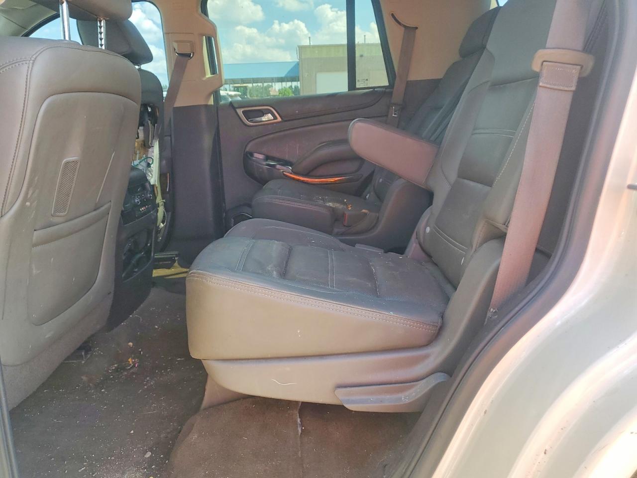 2015 Gmc Yukon Denali White vin: 1GKS2CKJ9FR134959