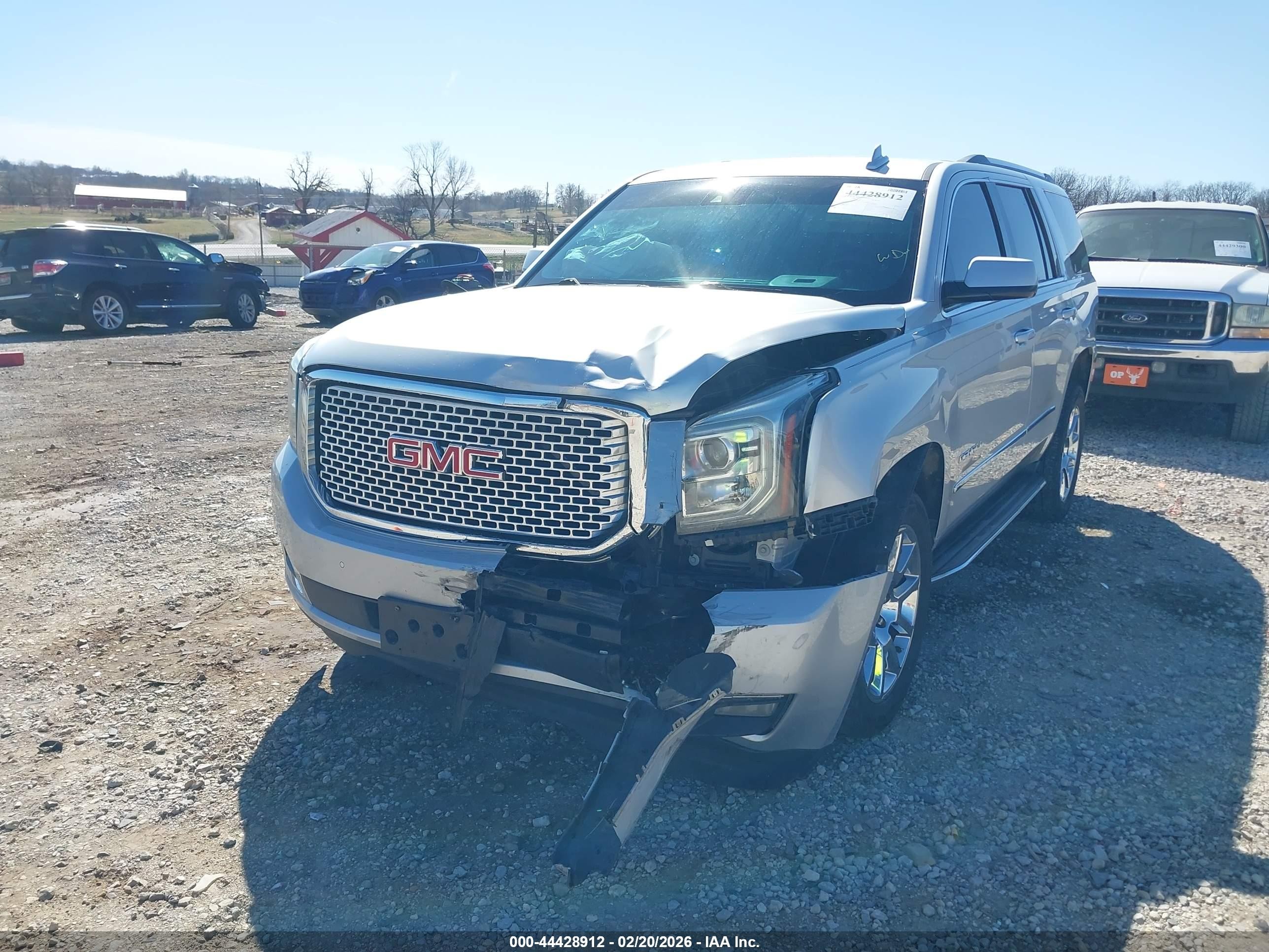 2016 Gmc Yukon Denali Silver vin: 1GKS2CKJ9GR102496