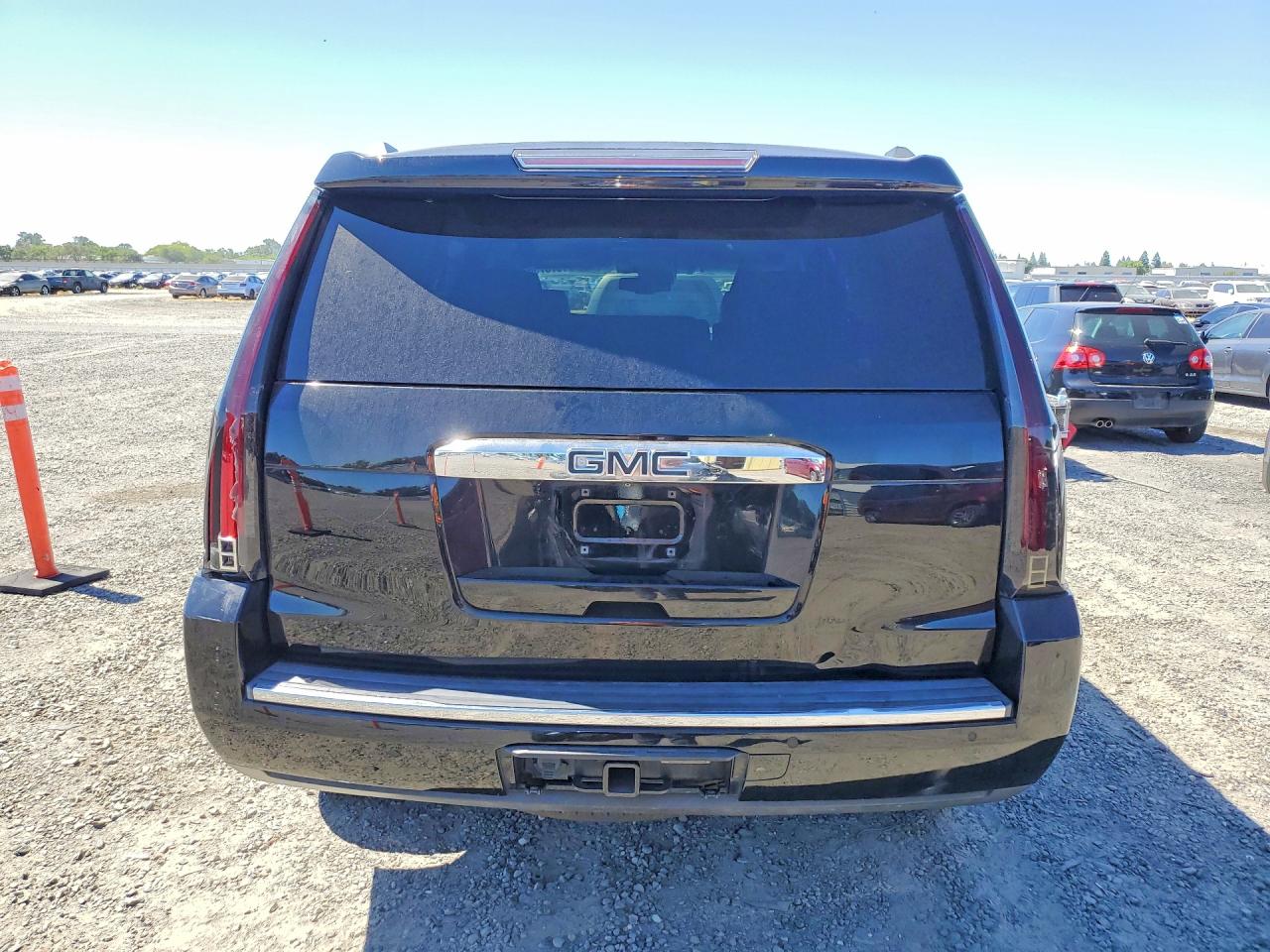 2015 Gmc Yukon Denali Black vin: 1GKS2CKJXFR273370